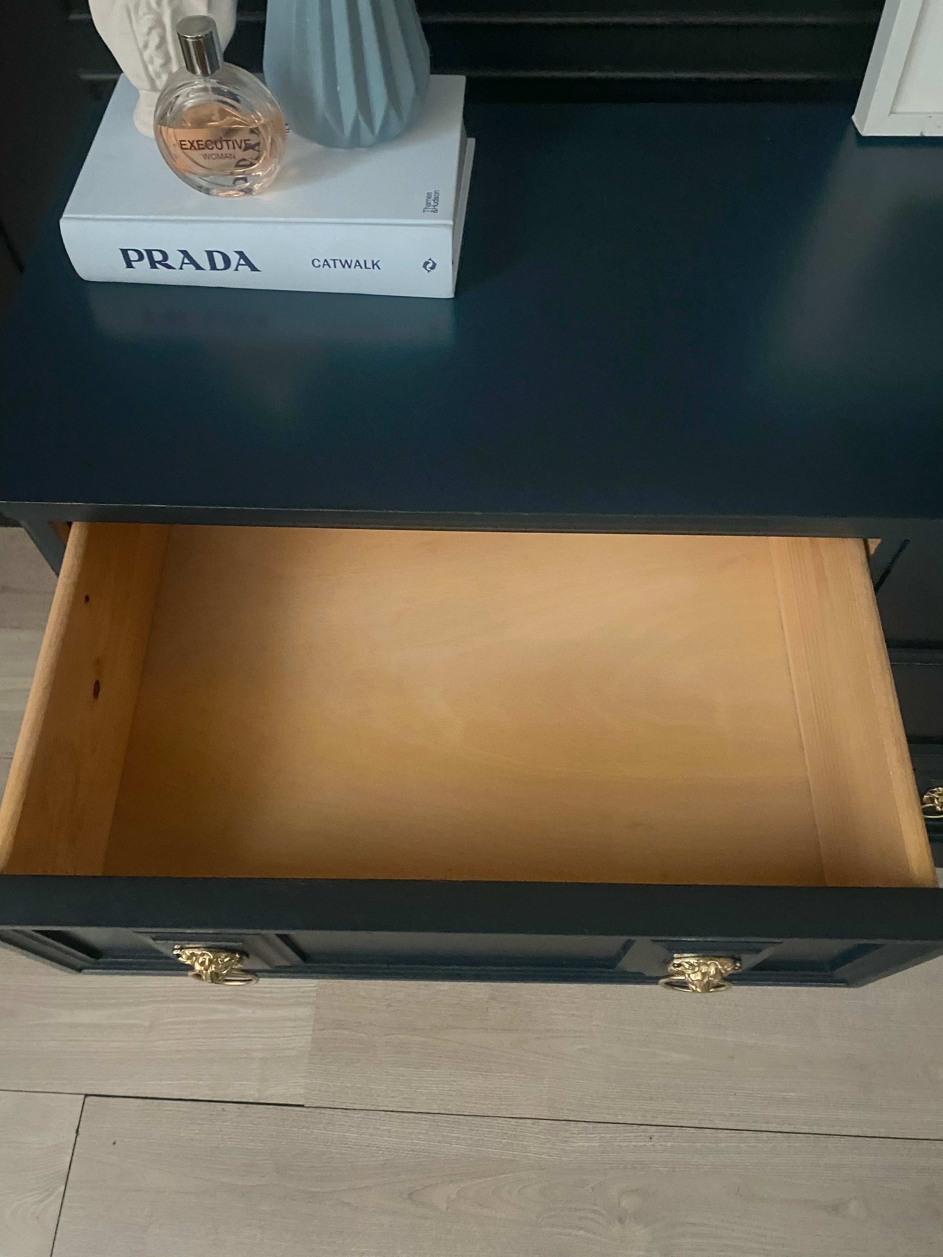 ‘Buttery Brothers’ blue dresser