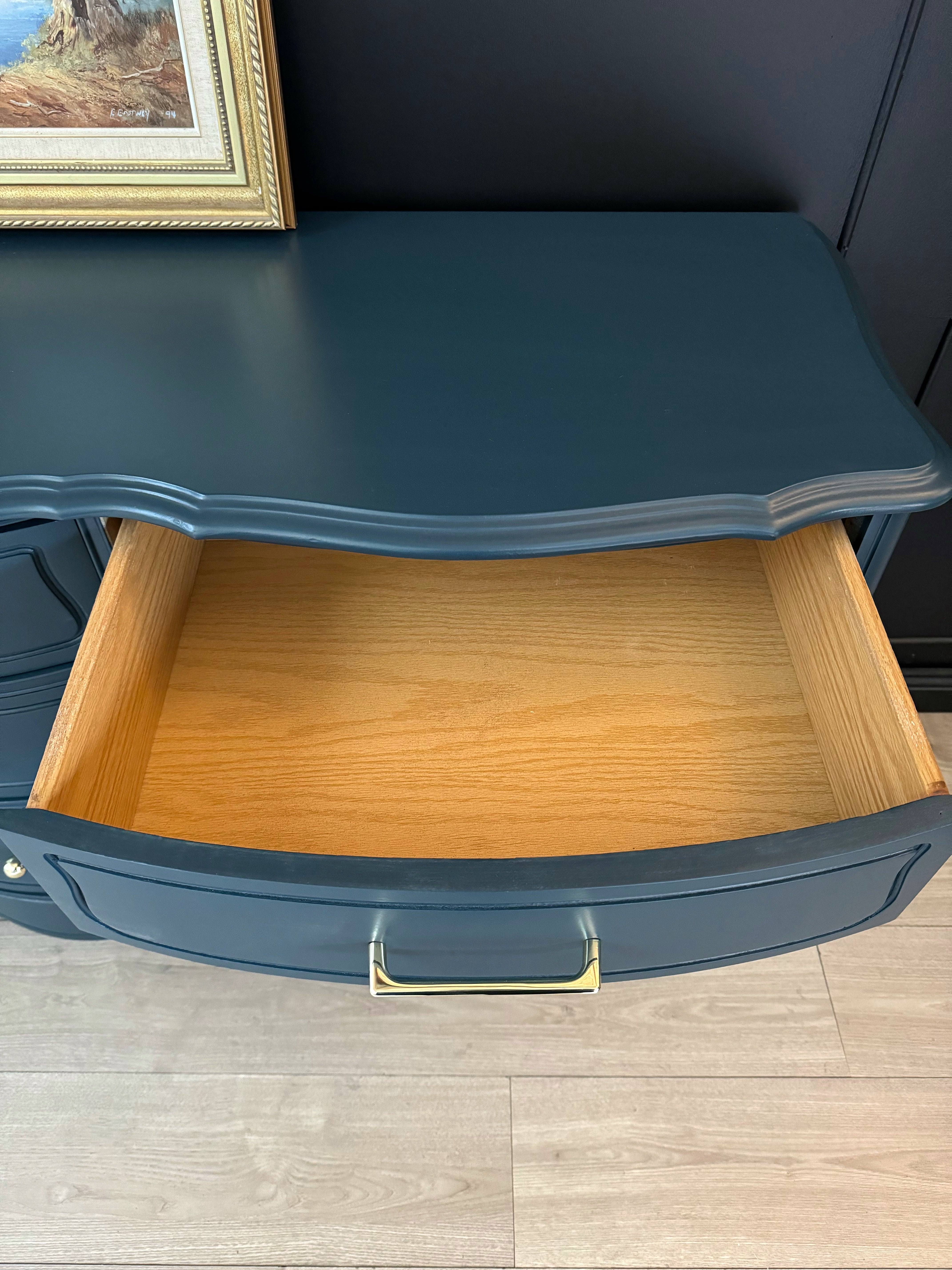 Stunning ‘Thomasville’ dresser / drawers