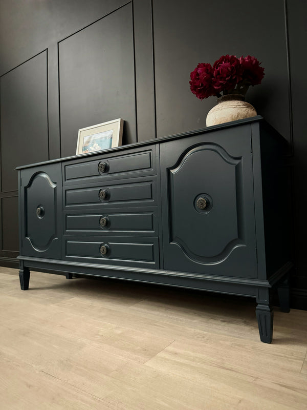 TH Brown sideboard blue, view 2