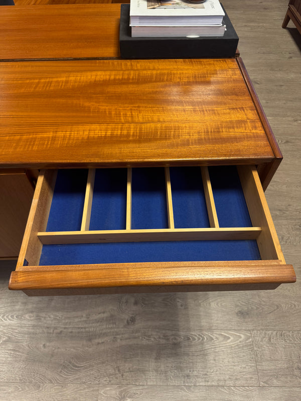 Parker Furniture sideboard teak, view 7