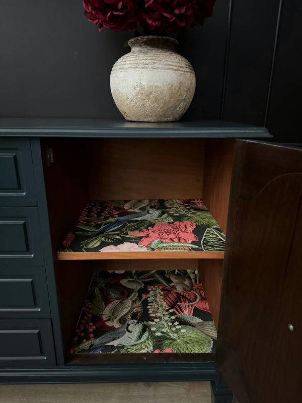 TH Brown sideboard blue, view 9