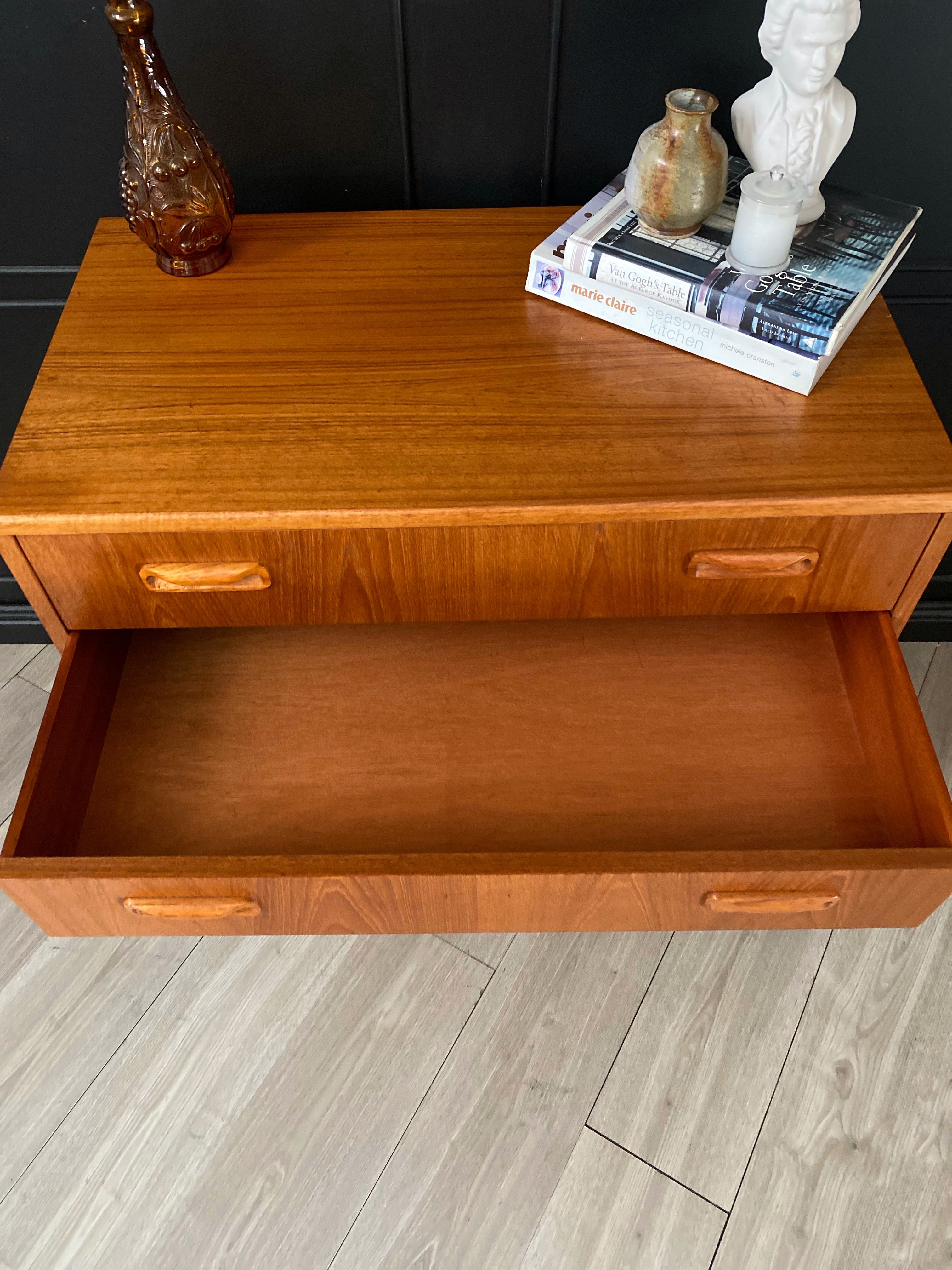 ‘G Plan Commode Basse’ Drawers