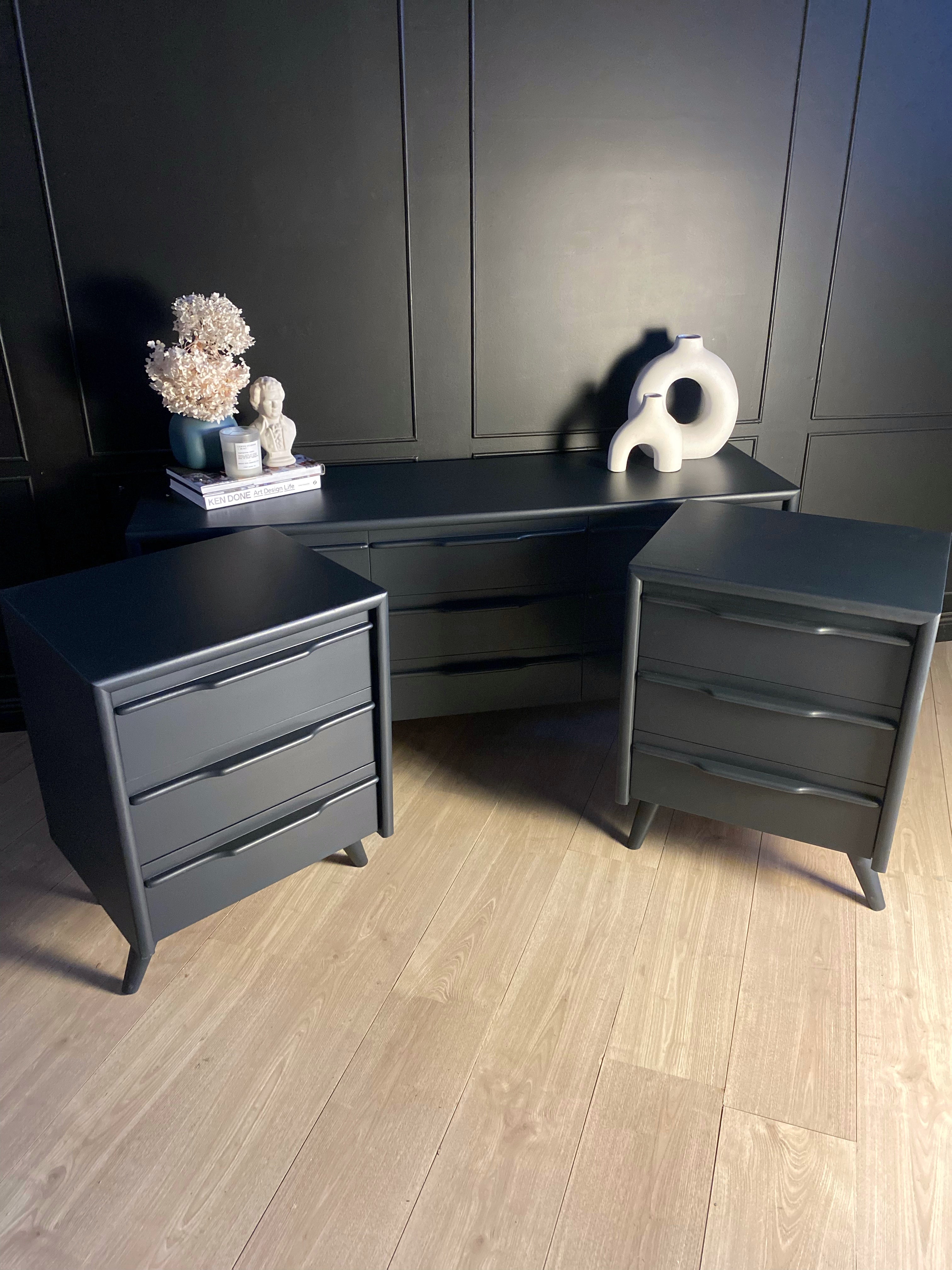 ‘Kalmar Interiors’ stunning bedside tables