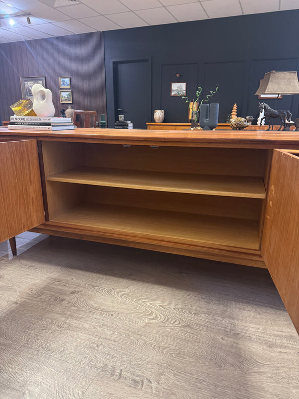 Parker Furniture sideboard teak, view 6