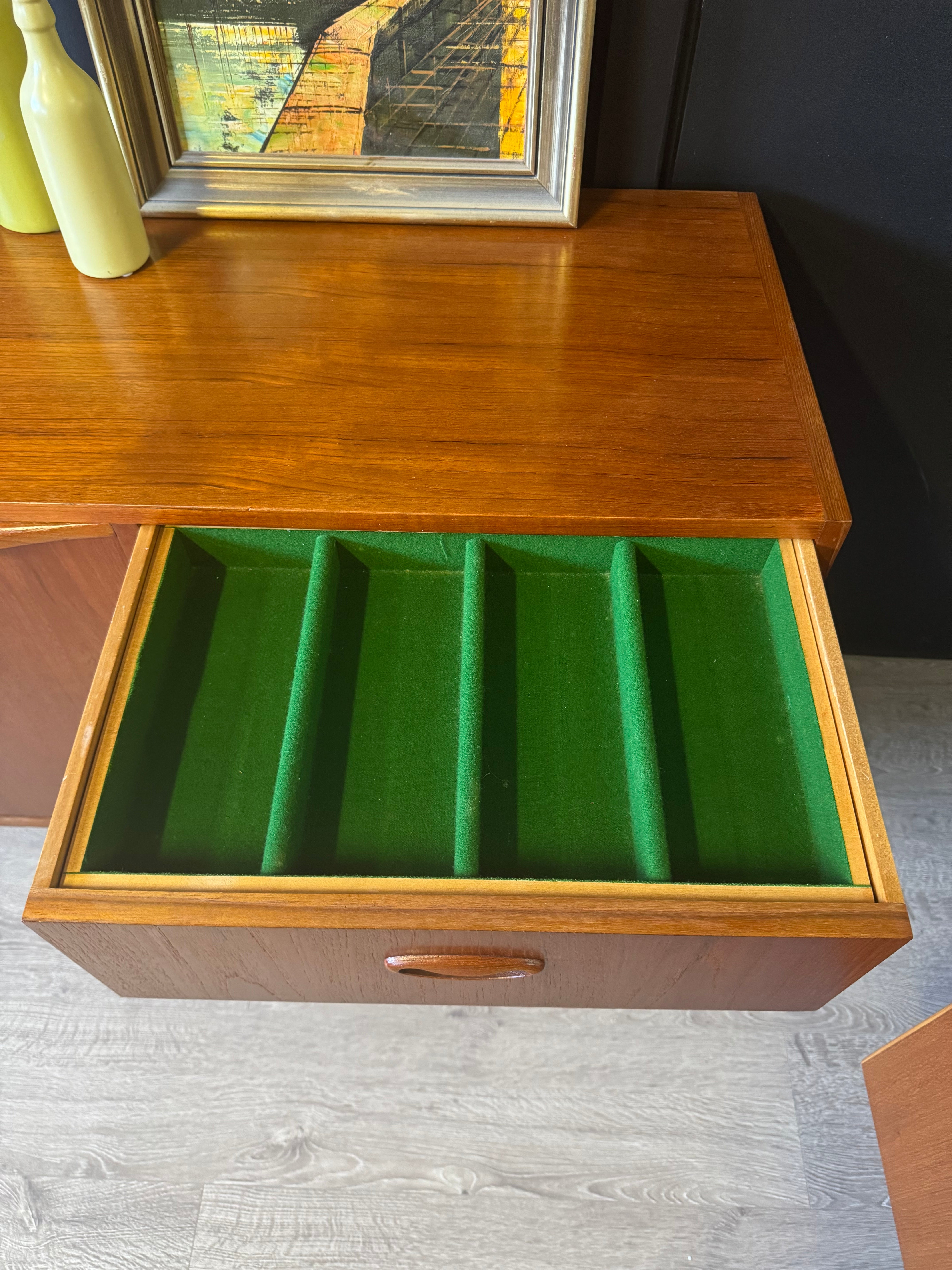 'Chiswell' Sideboard / Buffet with Wave Front Handle