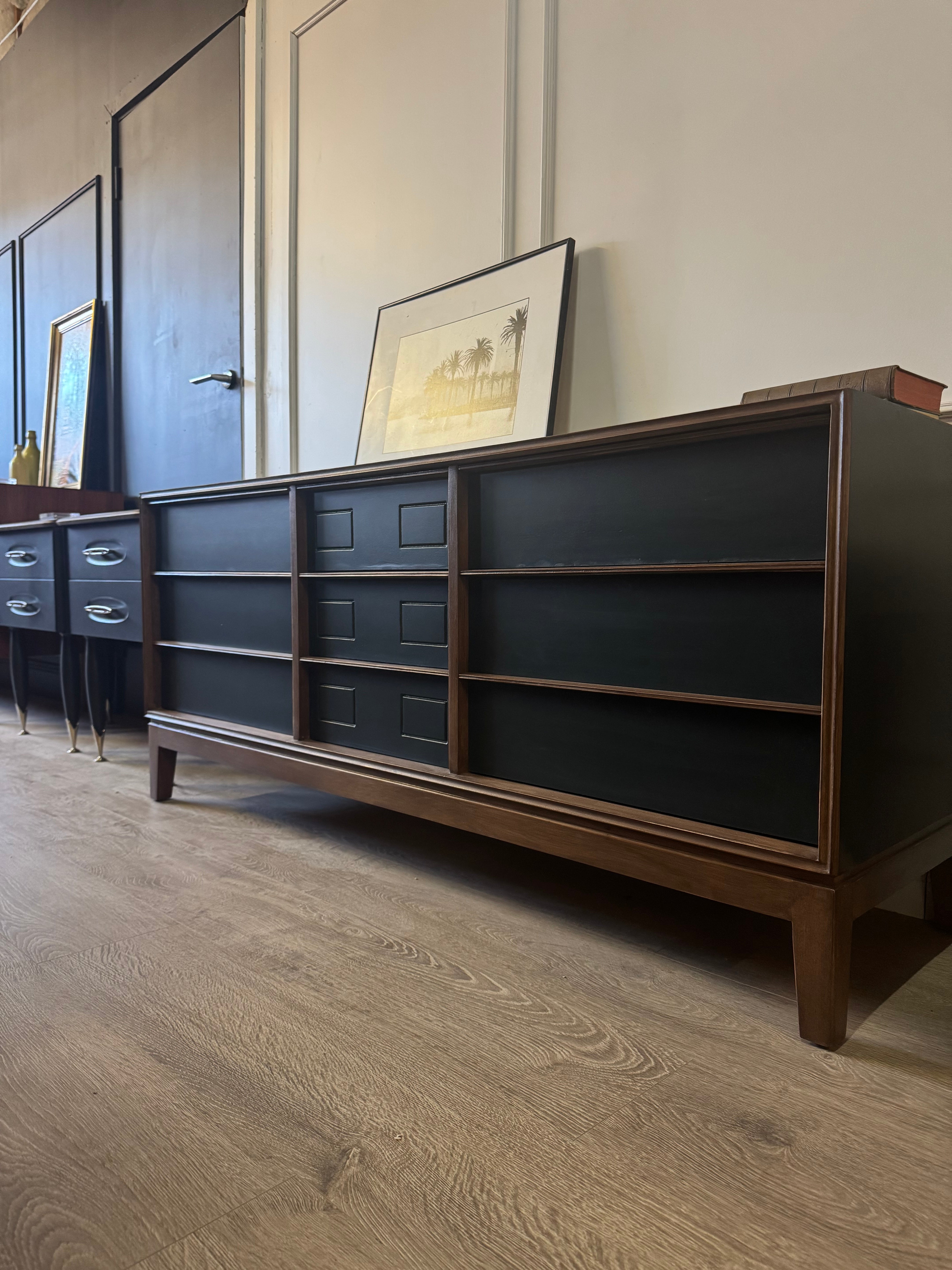 'Hayson Furniture' 9 drawer dresser - Dark Green