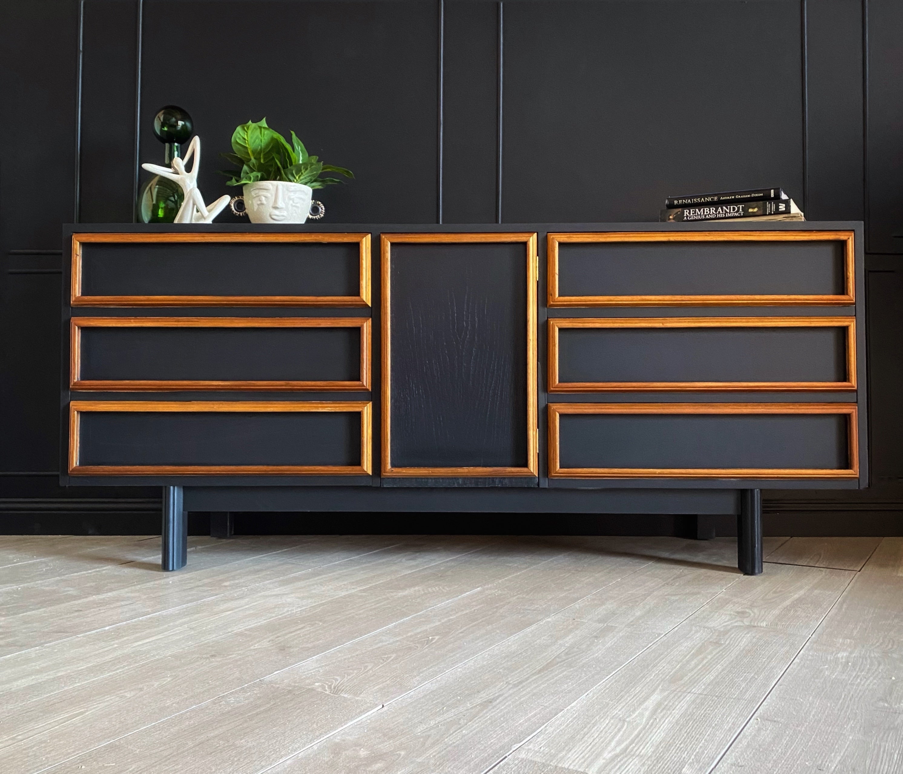 'Hans Hayson Furniture' buffet / sideboard with wood detail