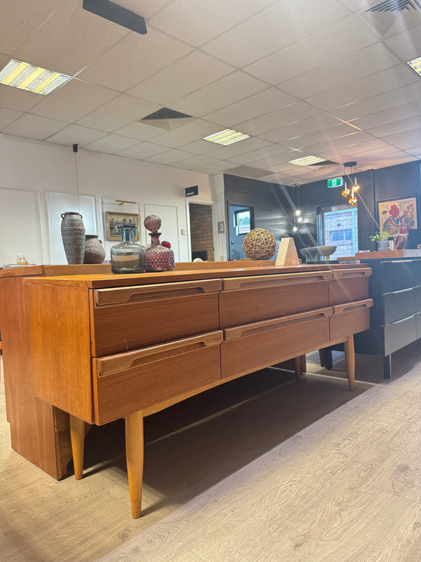 Macrob Furniture dresser teak, view 5