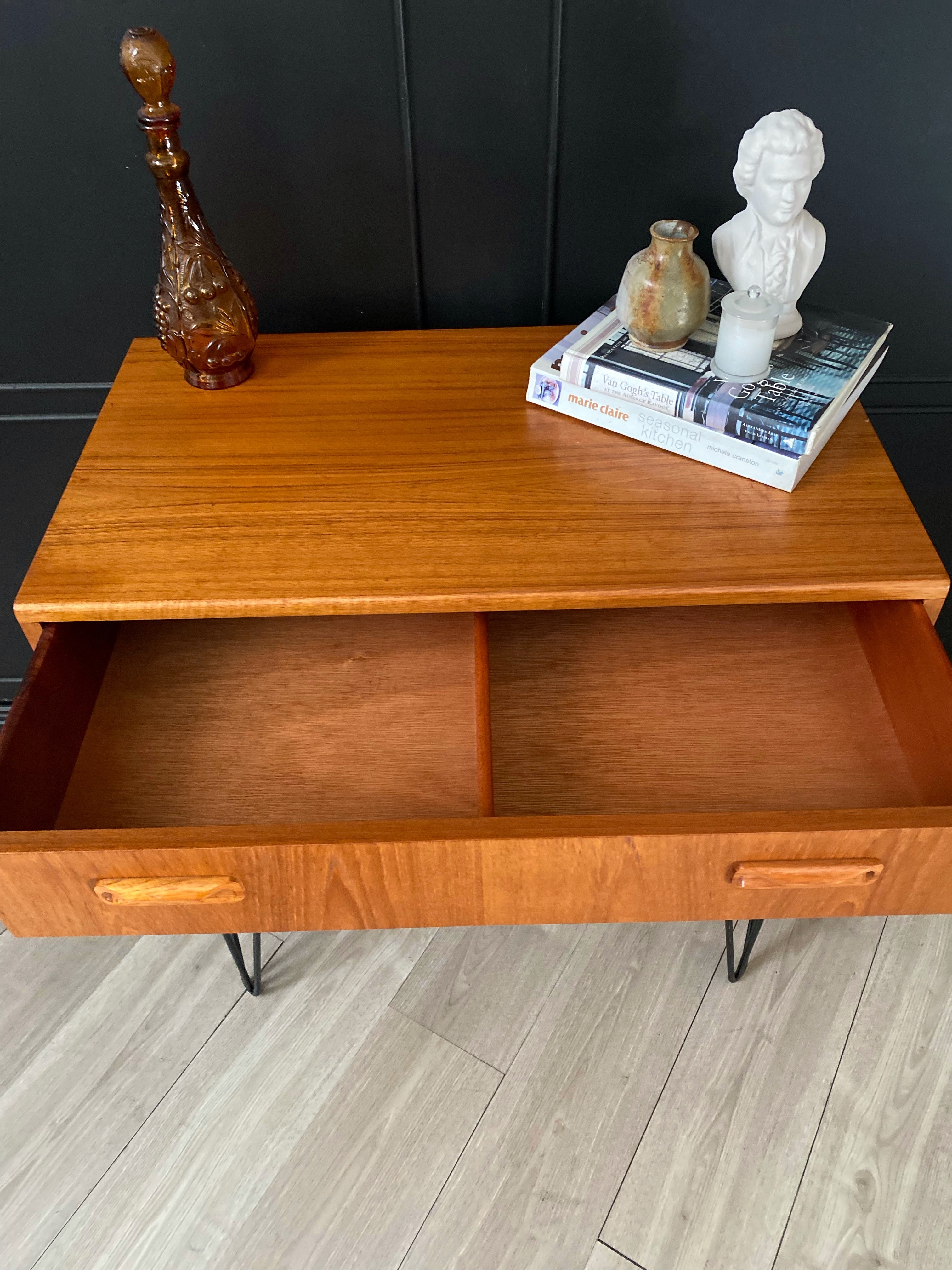 ‘G Plan Commode Basse’ Drawers