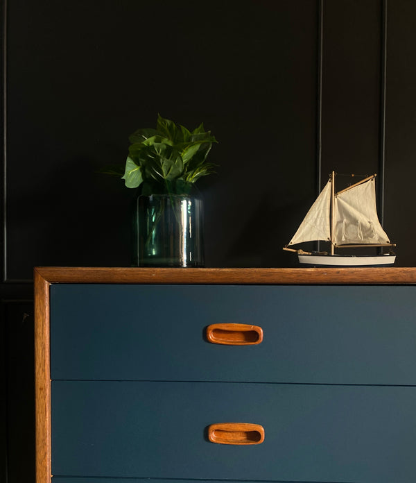 Alrob Furniture dresser blue, view 4
