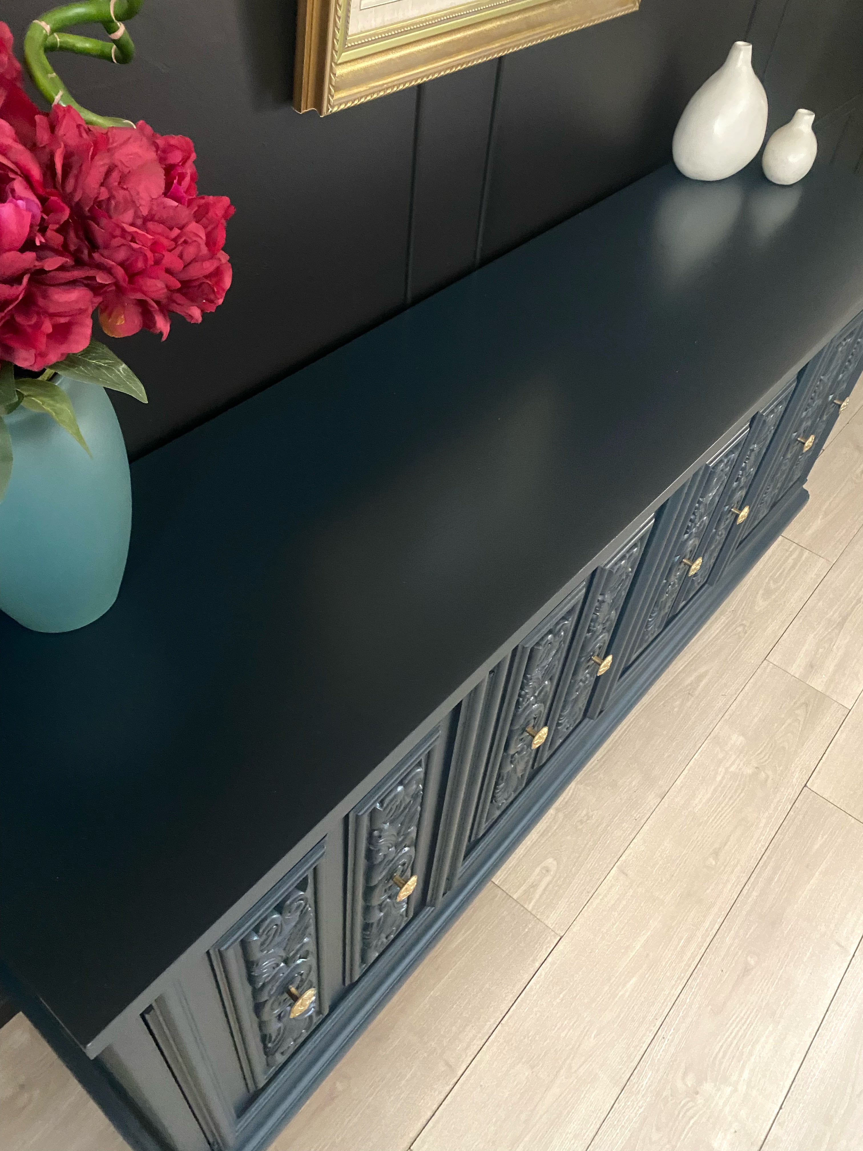 ‘Burgess Furniture’ sideboard / buffet dark blue