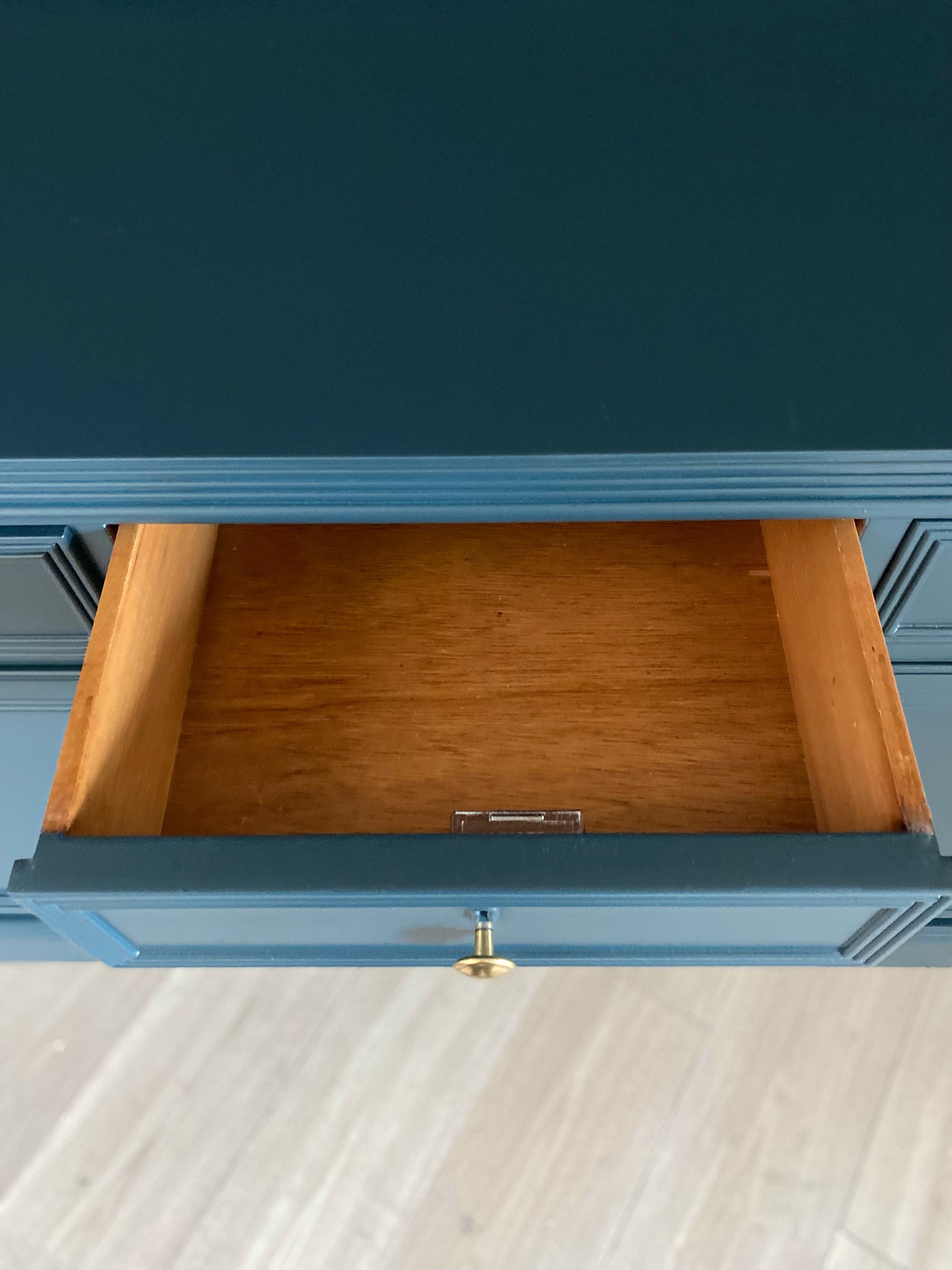 Superb Blue Buffet / Sideboard