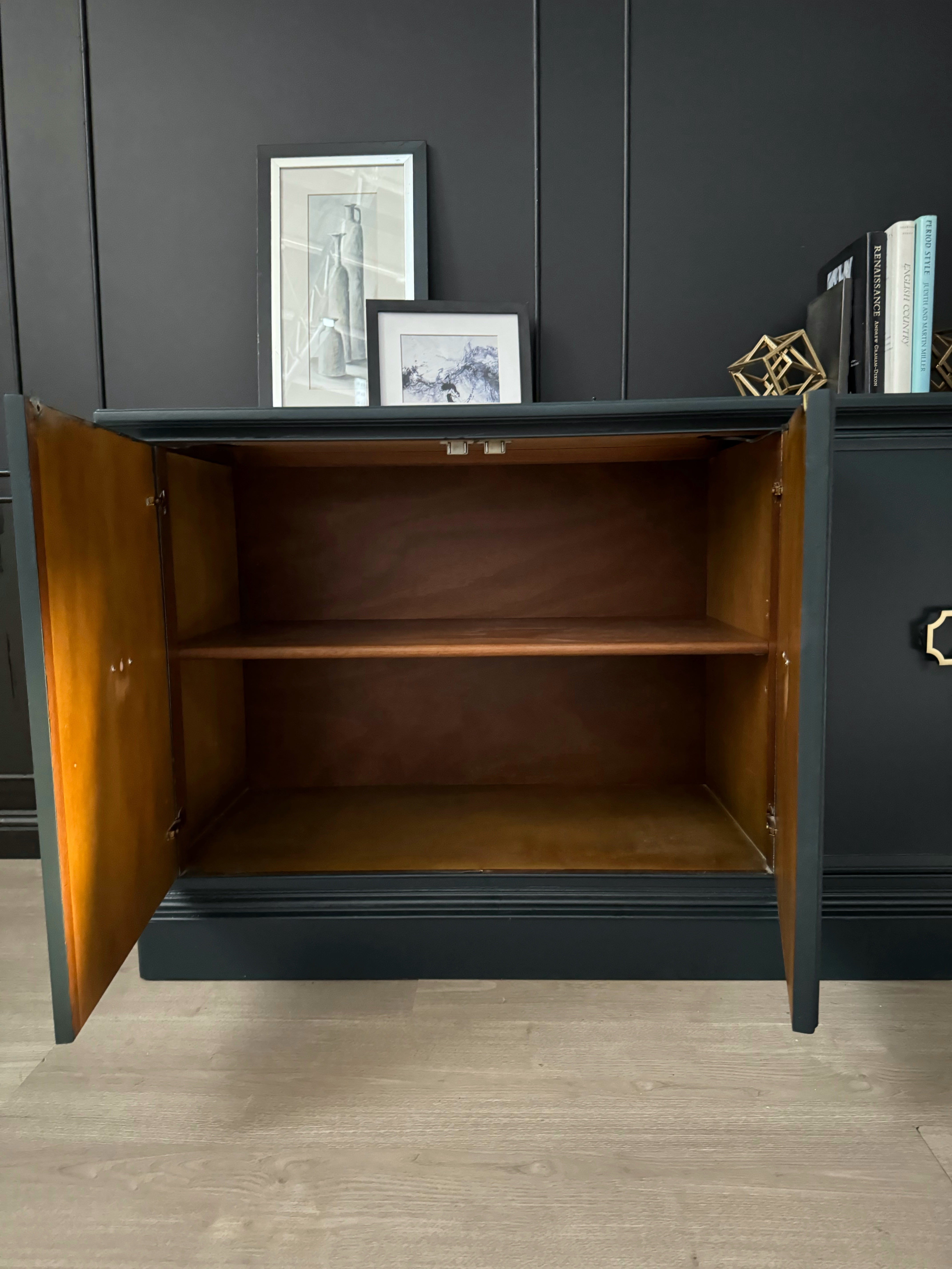 ‘Parker Furniture’ buffet / sideboard / credenza