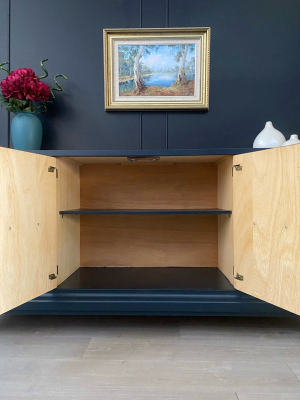 Burgess Furniture sideboard dark blue, view 8