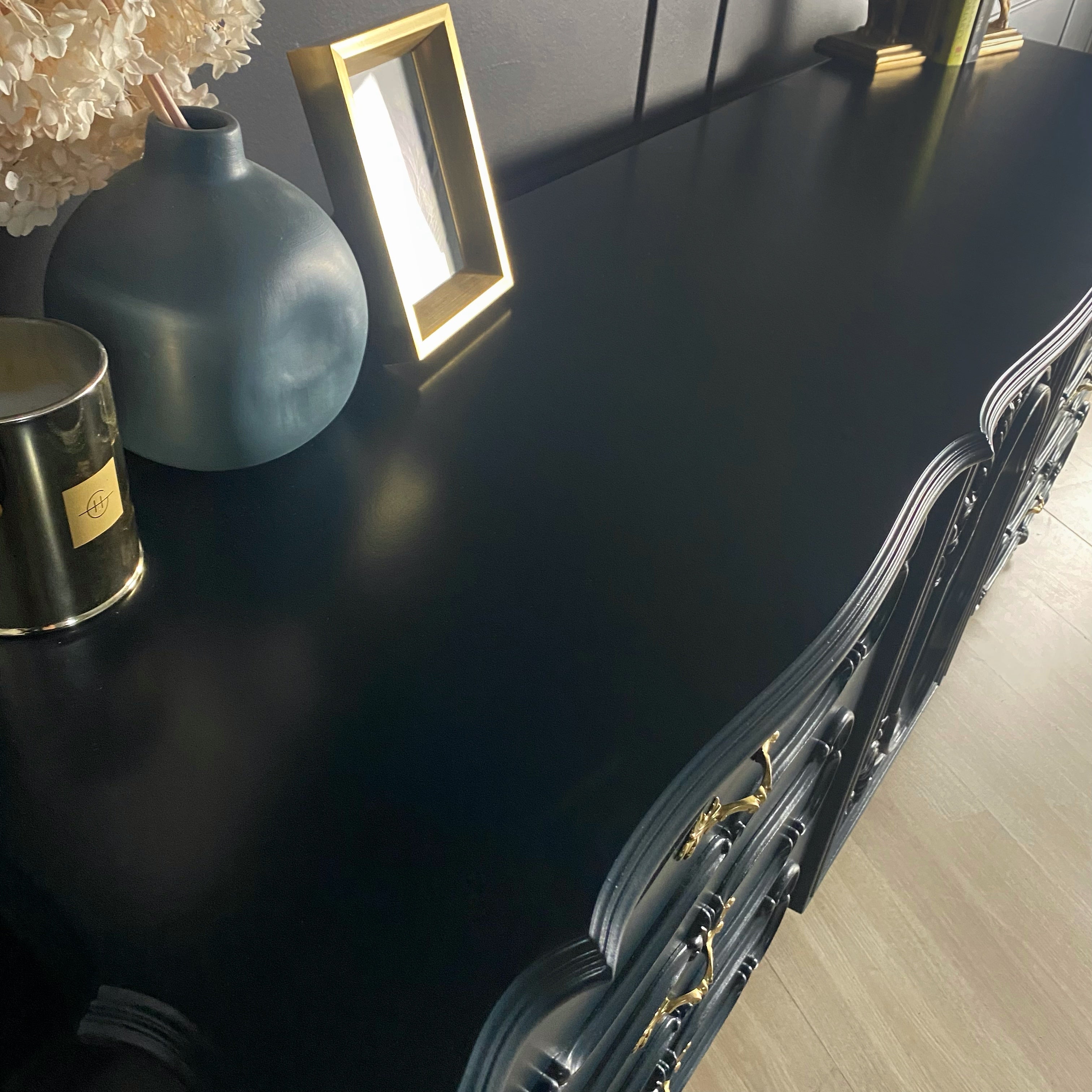 ‘Belvedere' dresser