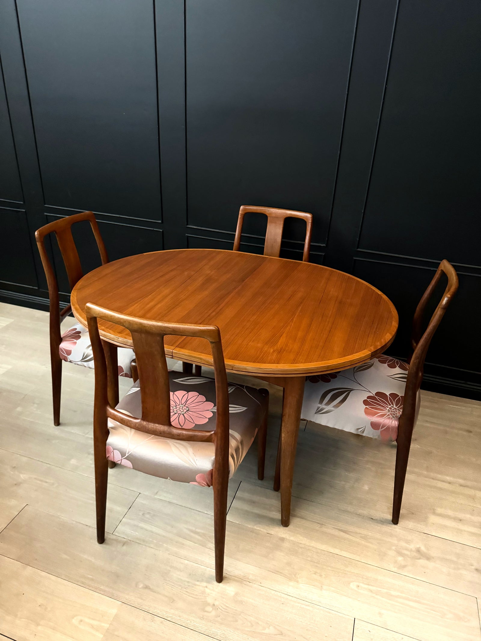 Parker Furniture dining table teak