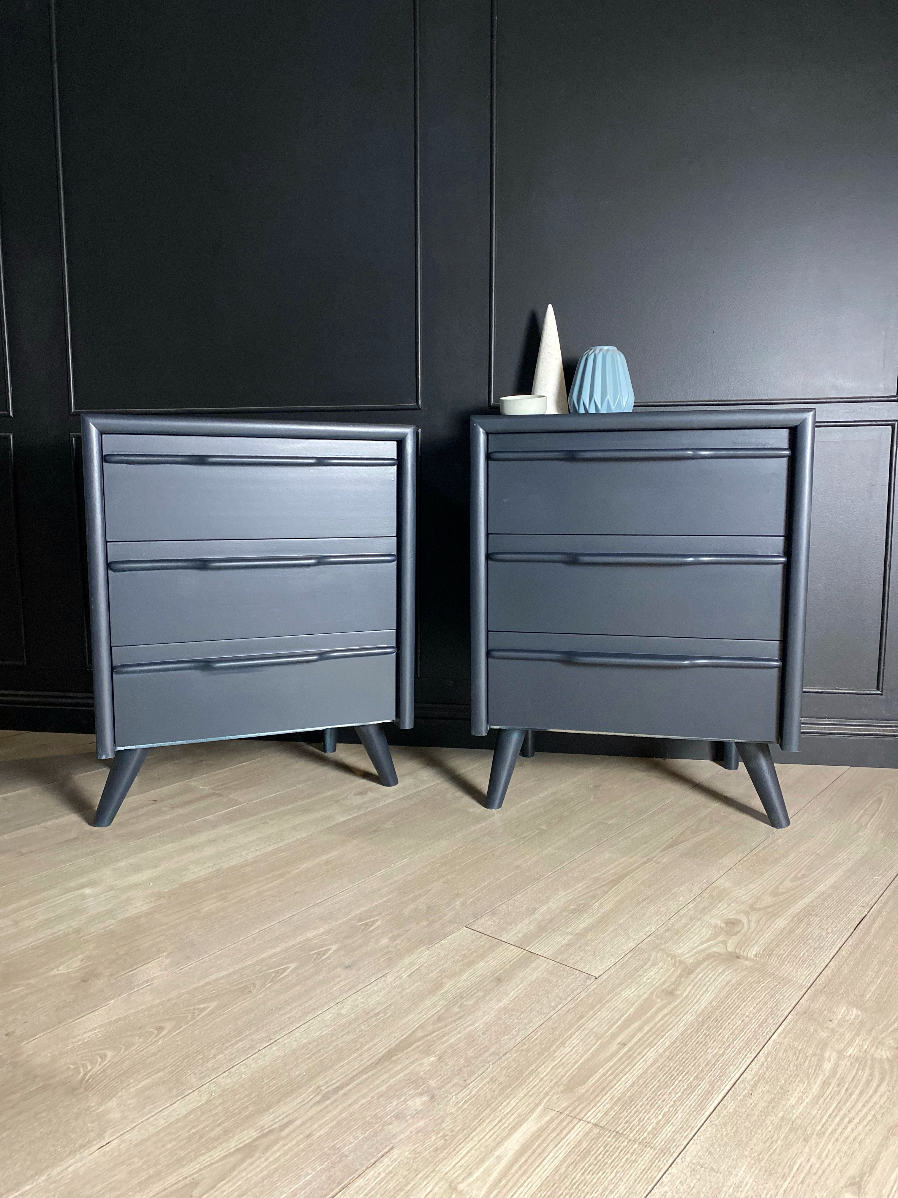 ‘Kalmar Interiors’ stunning bedside tables