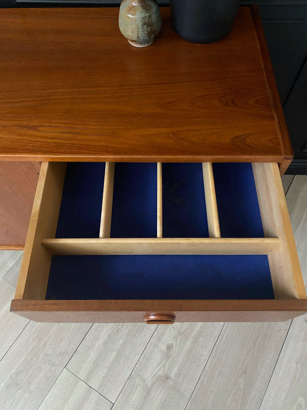 Parker Furniture sideboard teak, view 9