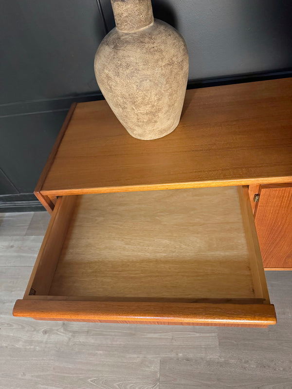 Parker Furniture sideboard teak, view 7