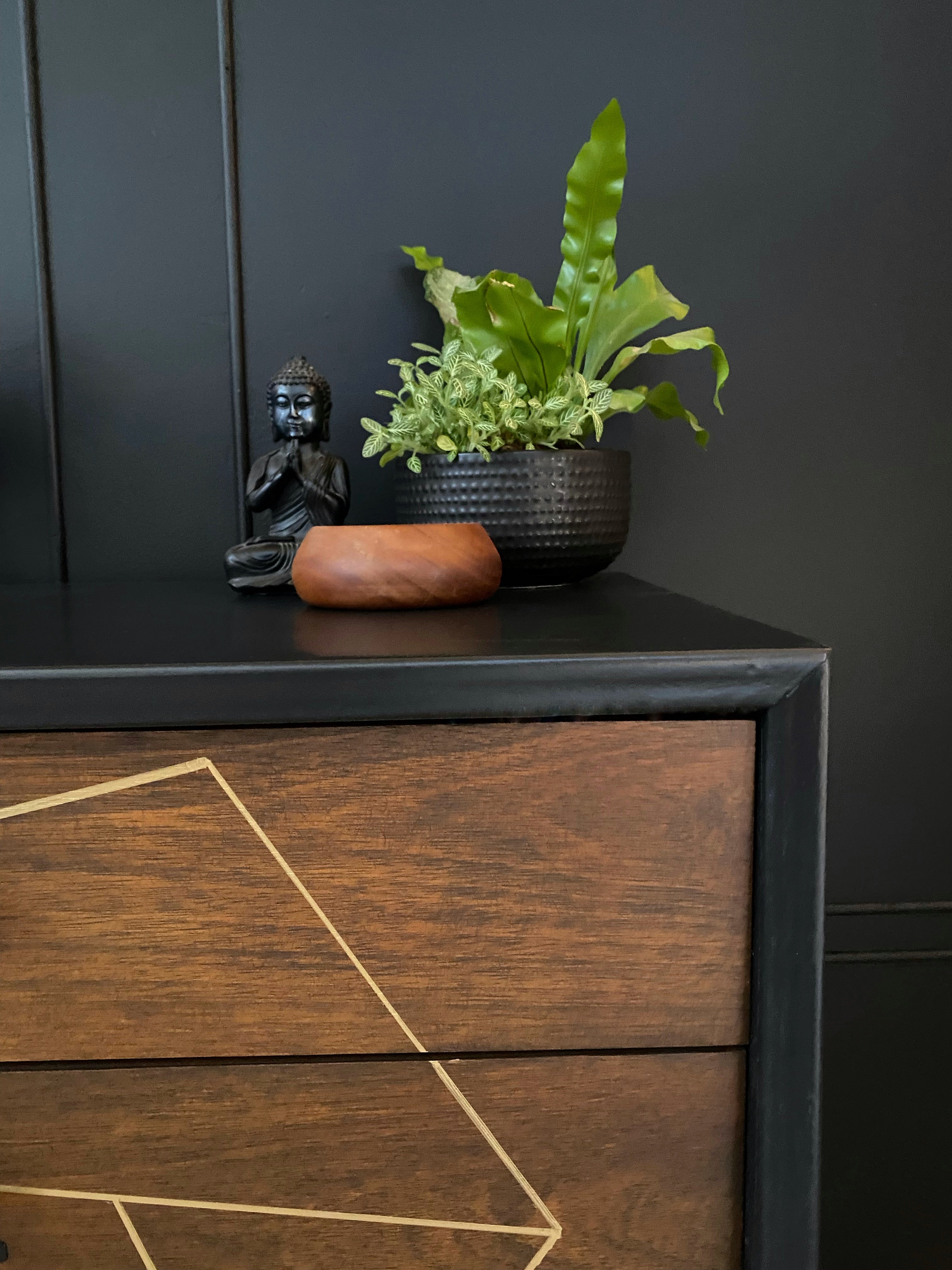 ‘Mentone Furniture’ 6 drawer tallboy dresser