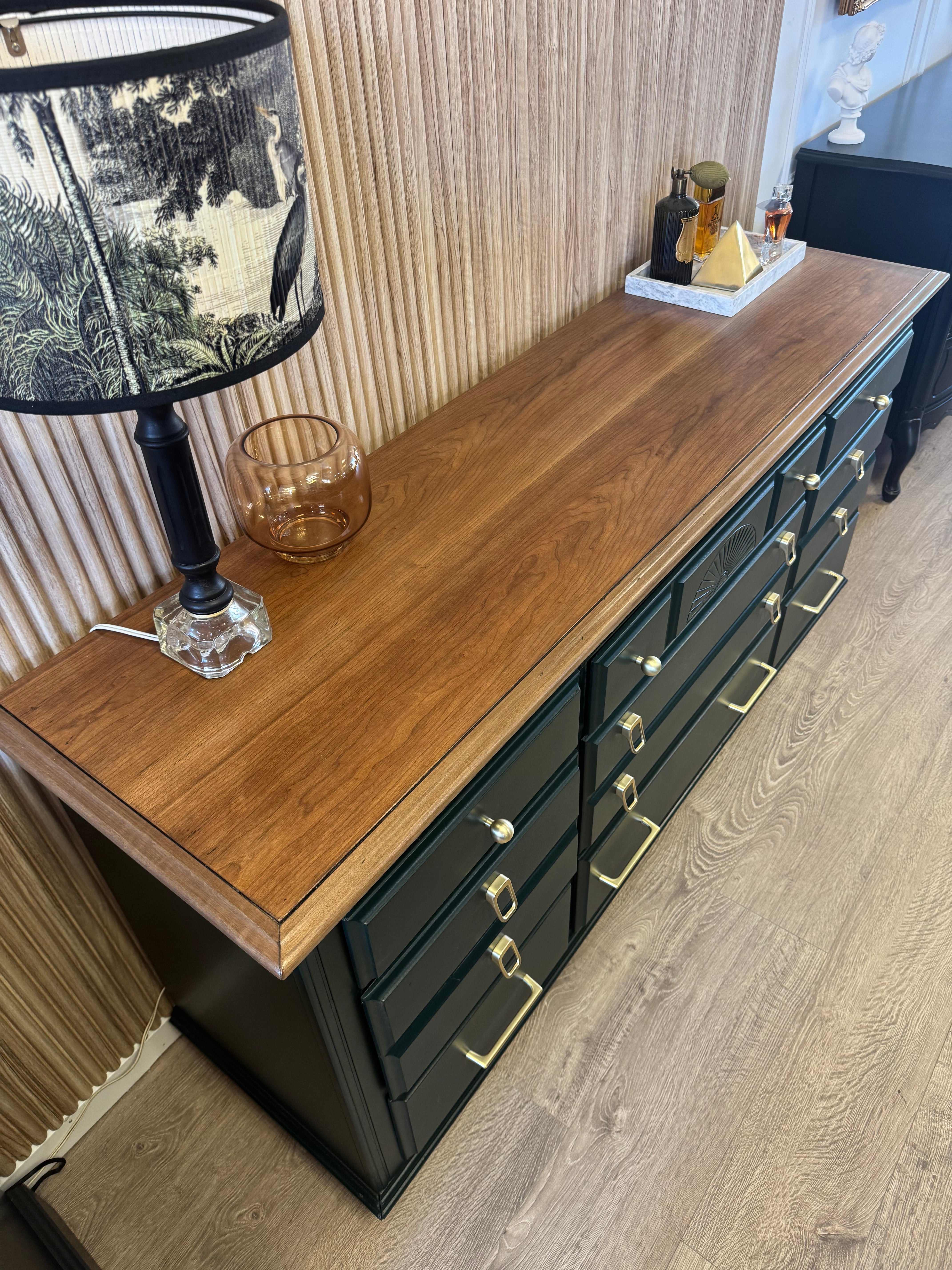 Gorgeous Green 9 Drawer Dresser
