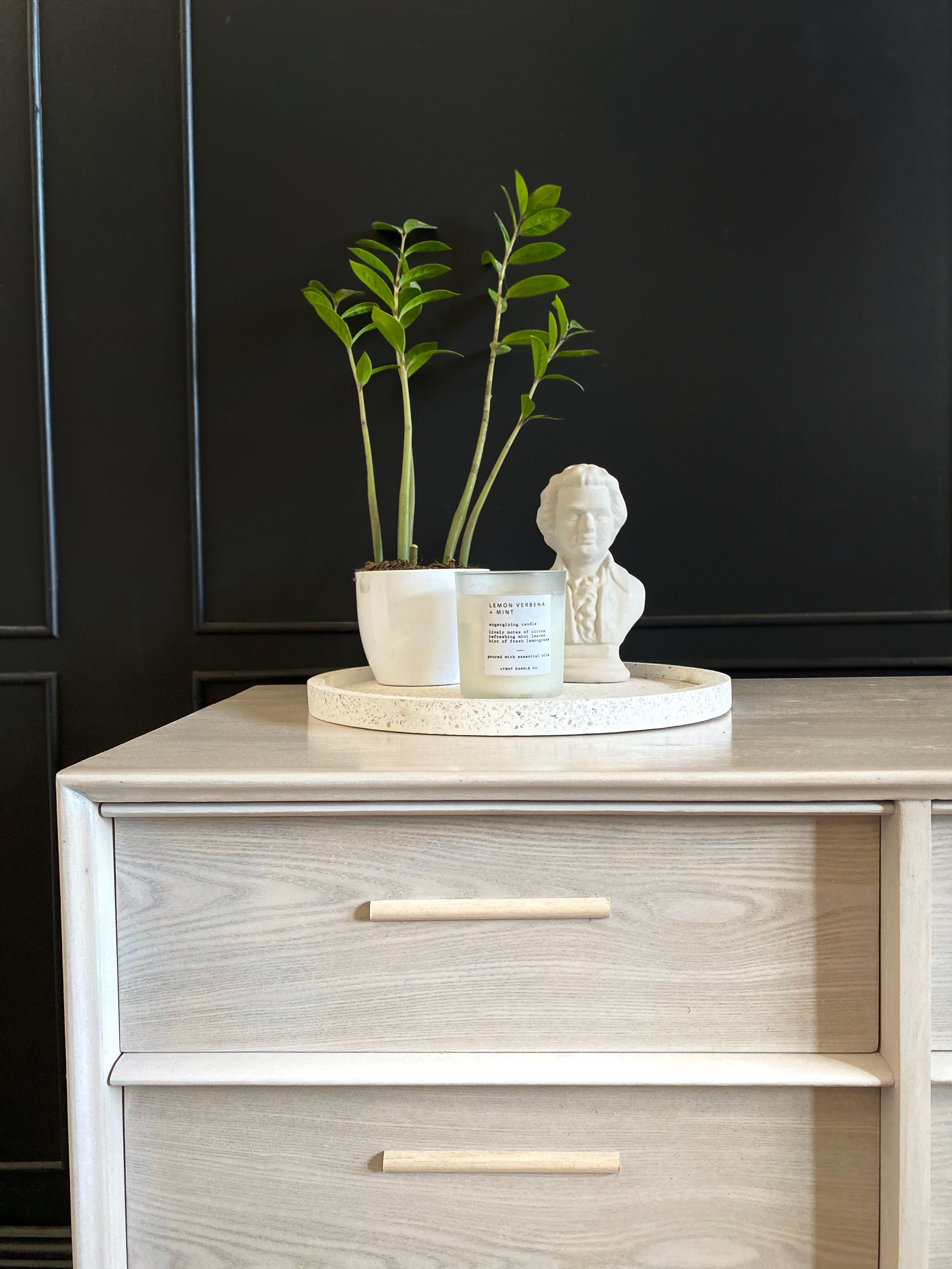 White washed 'Hayson' Dresser / Drawers