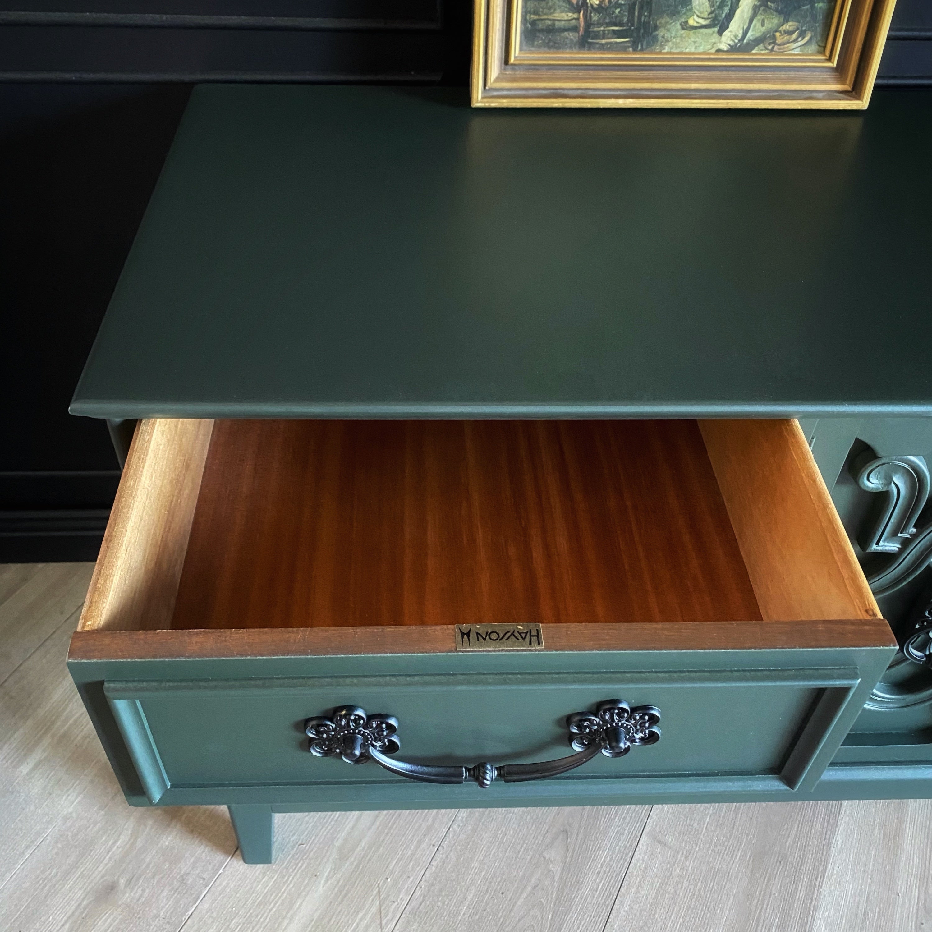 'Hans Hayson' Dresser / Buffet / Sideboard