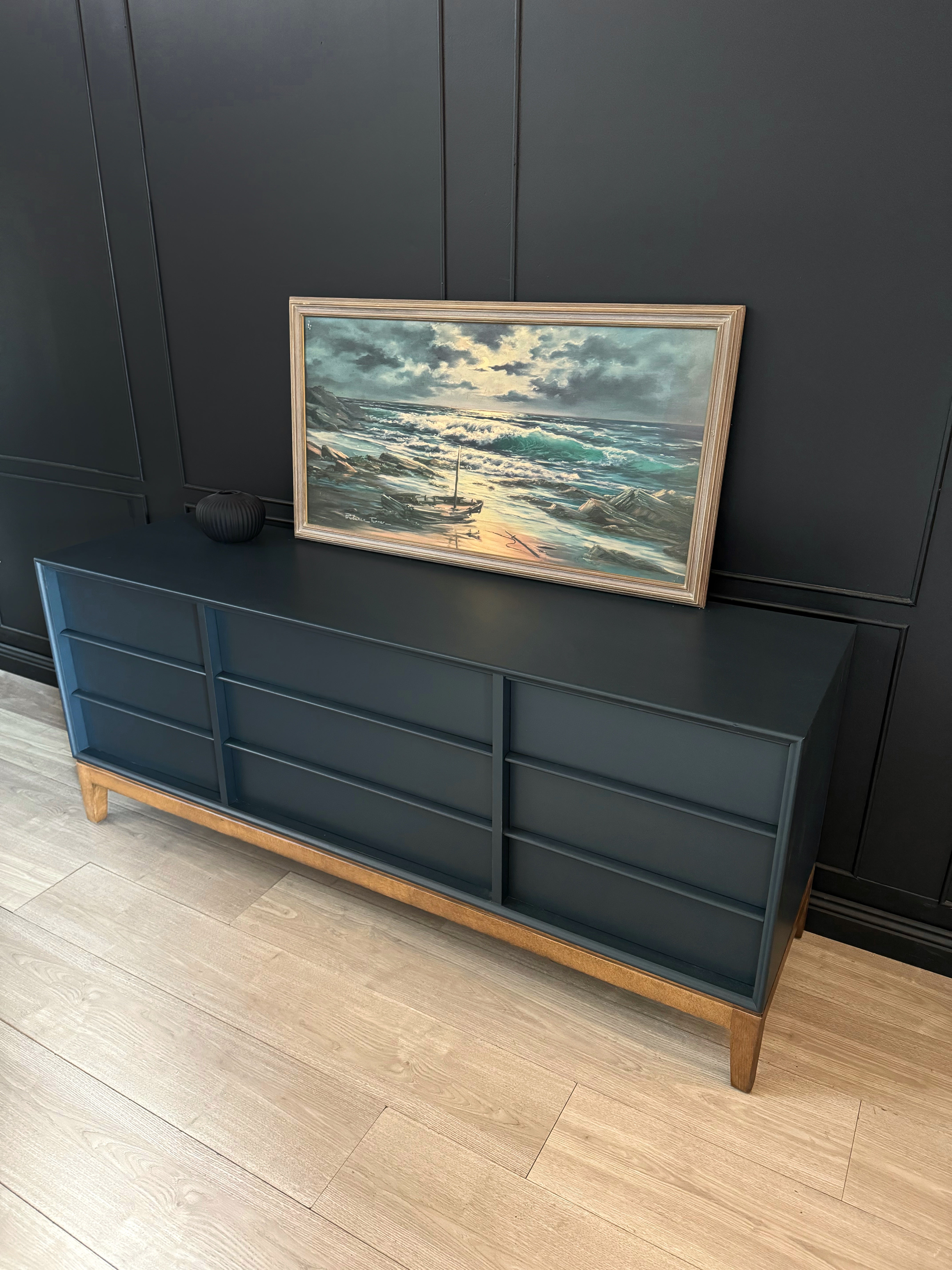 'Hayson Furniture' 9 drawer dresser