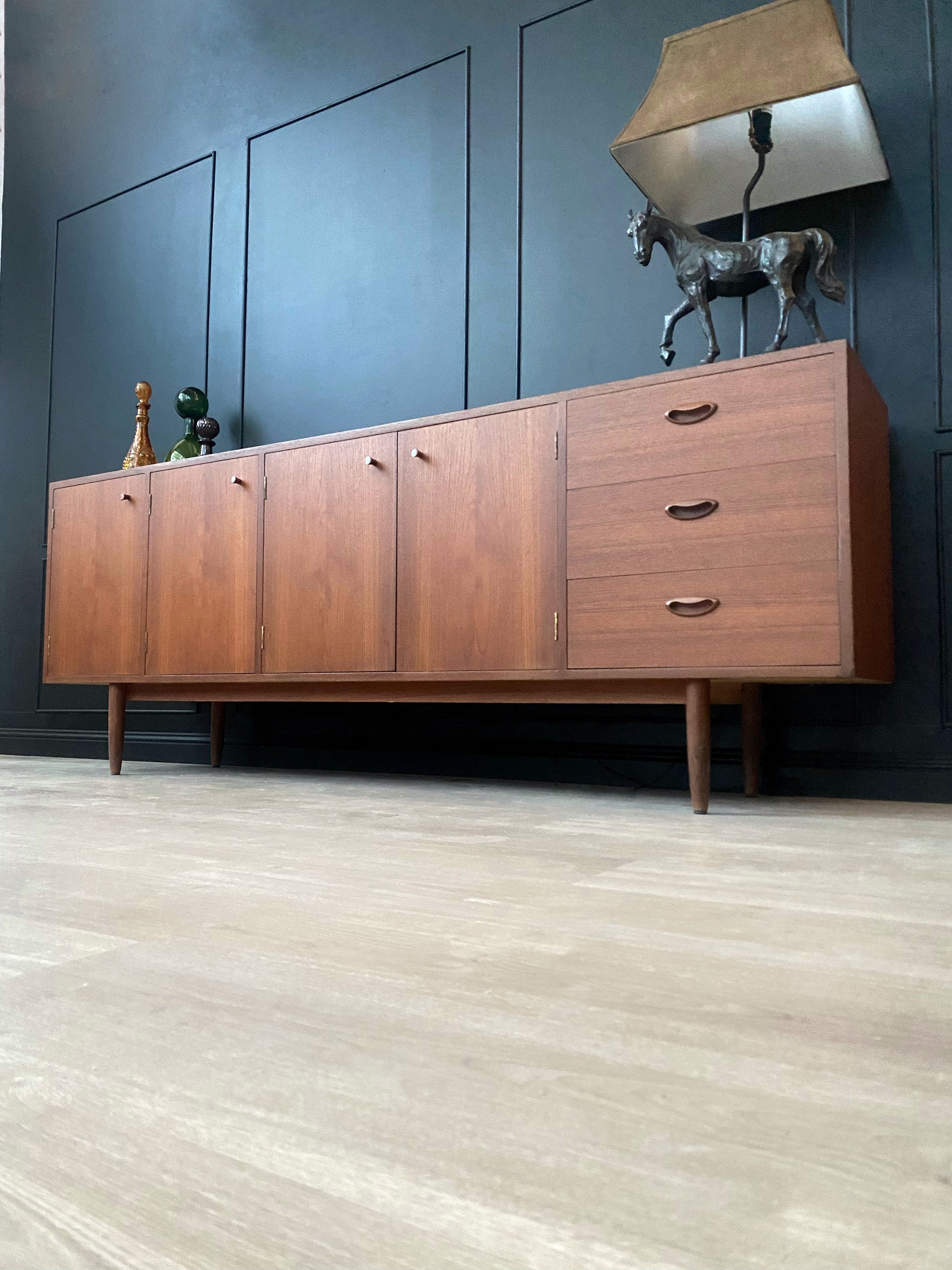 ‘Chiswell’ 1972 extra long sideboard / buffet