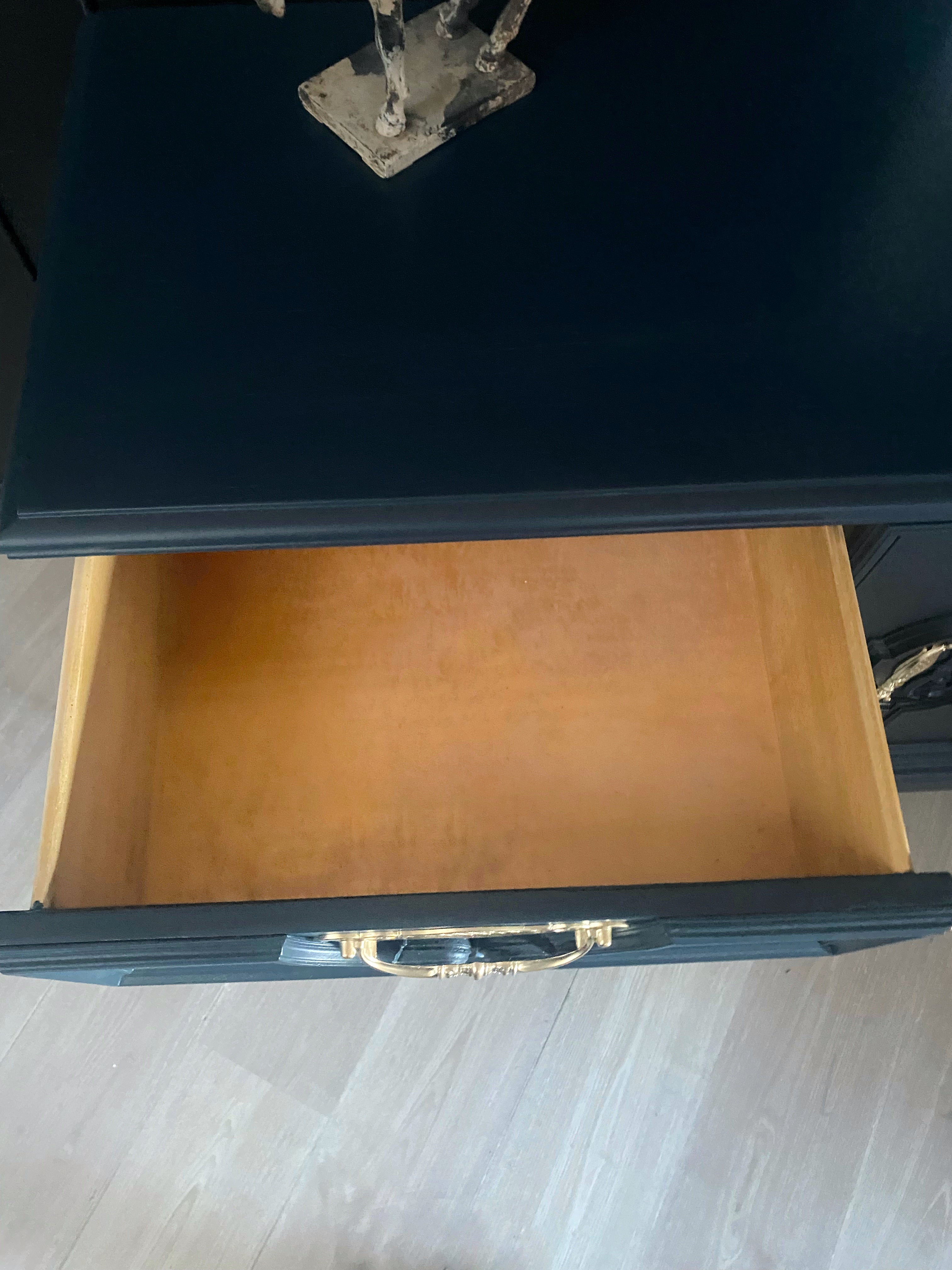 Stunning Berryman buffet / sideboard / dresser / tv unit