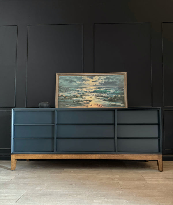 Hayson Furniture dresser