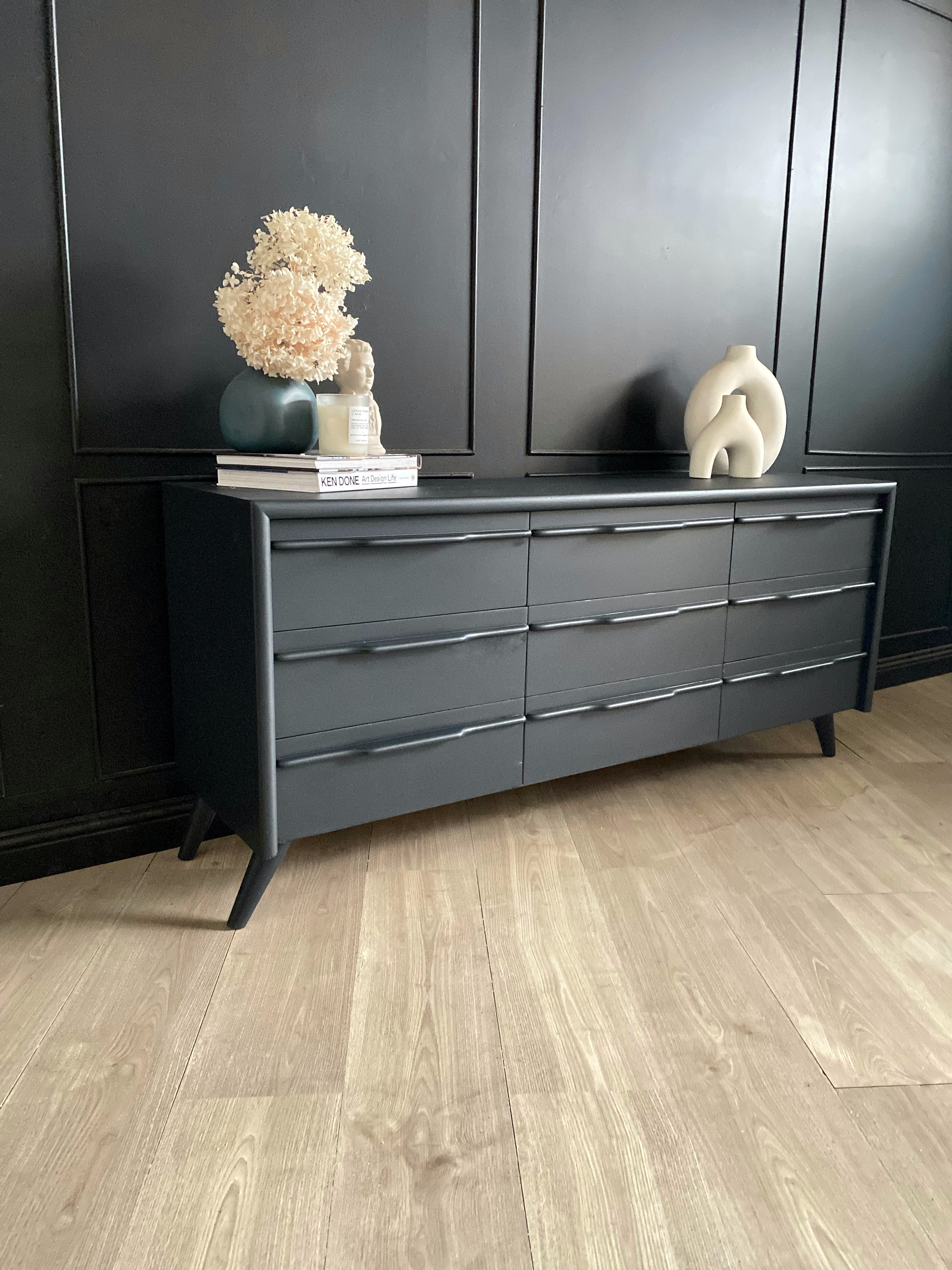 ‘Kalmar Interiors’ stunning dresser