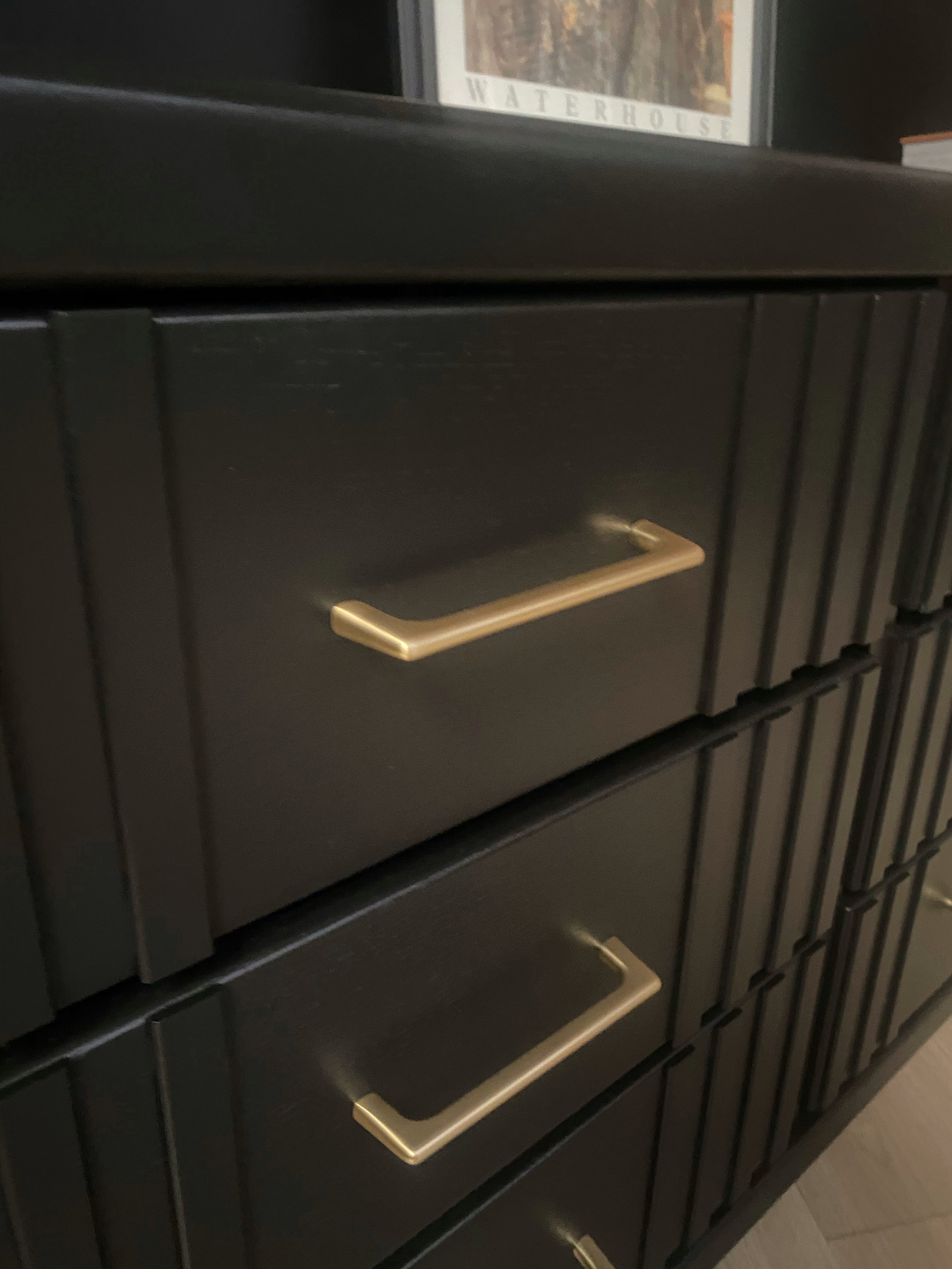 Stunning Black 9 Drawer Dresser