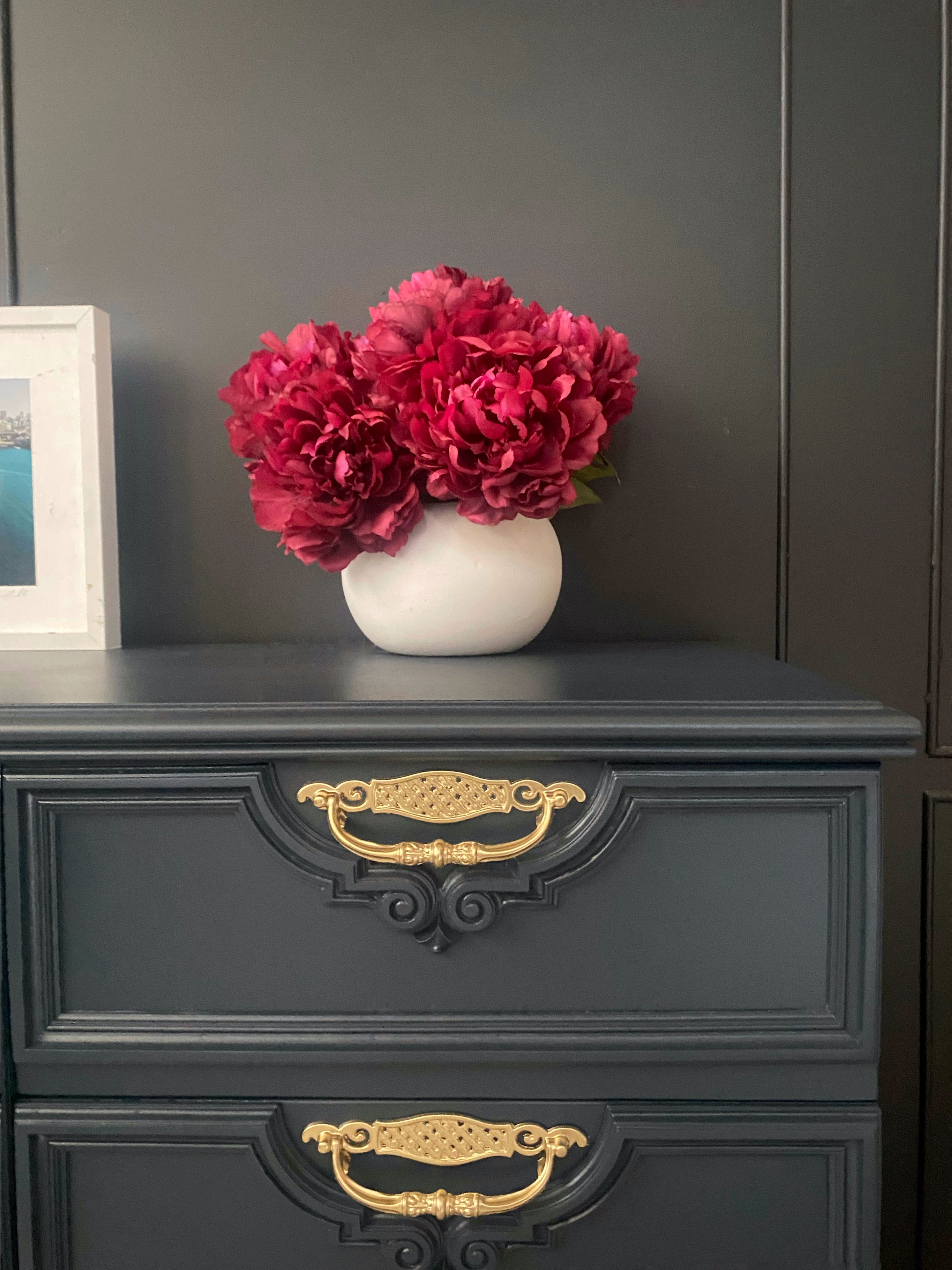 Stunning Berryman buffet / sideboard / dresser / tv unit