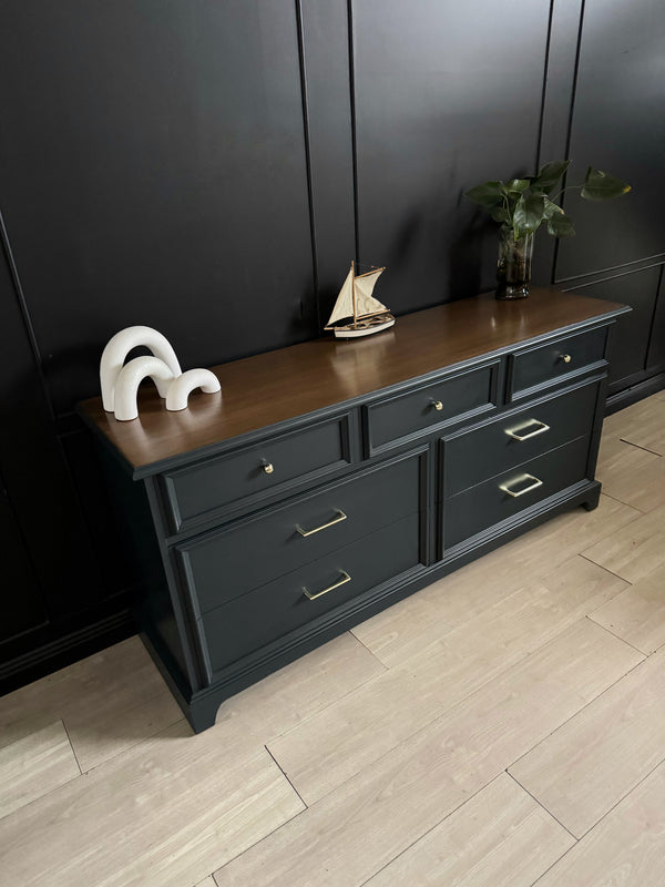 Belvedere dresser, view 13