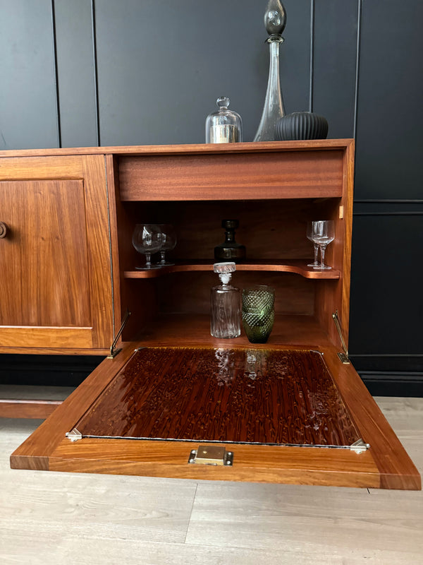 Mid-century sideboard, view 7