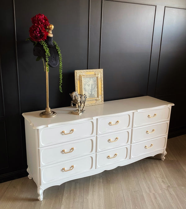Mid-century dresser white, view 3