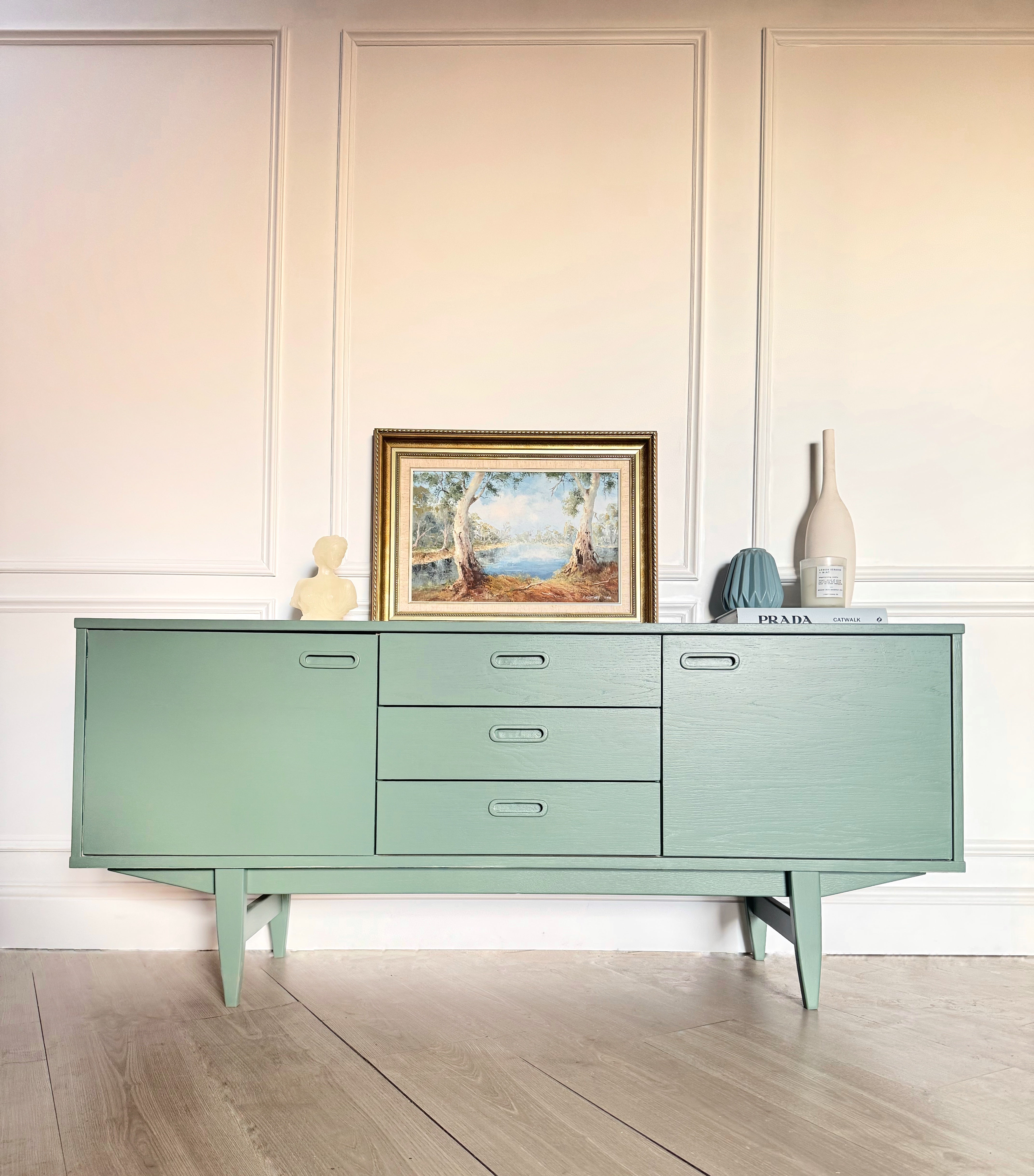 Matt Blatt mid century style sideboard / buffet / tv entertainment unit