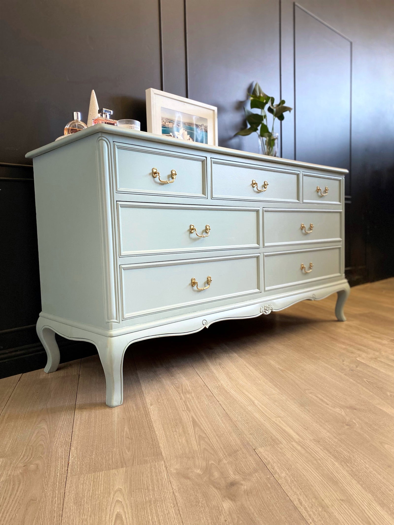 Mid-century dresser