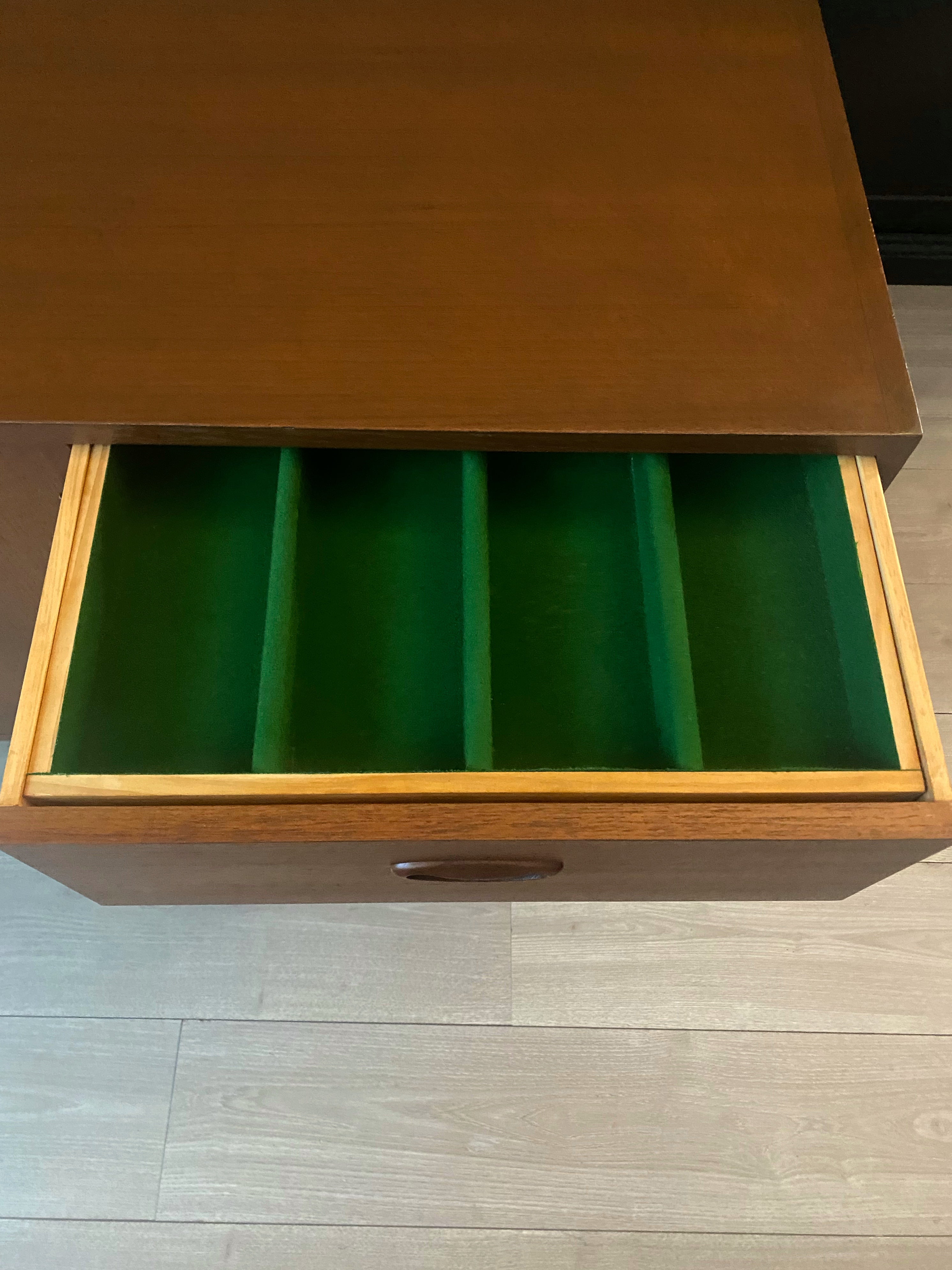 ‘Chiswell’ 1972 extra long sideboard / buffet