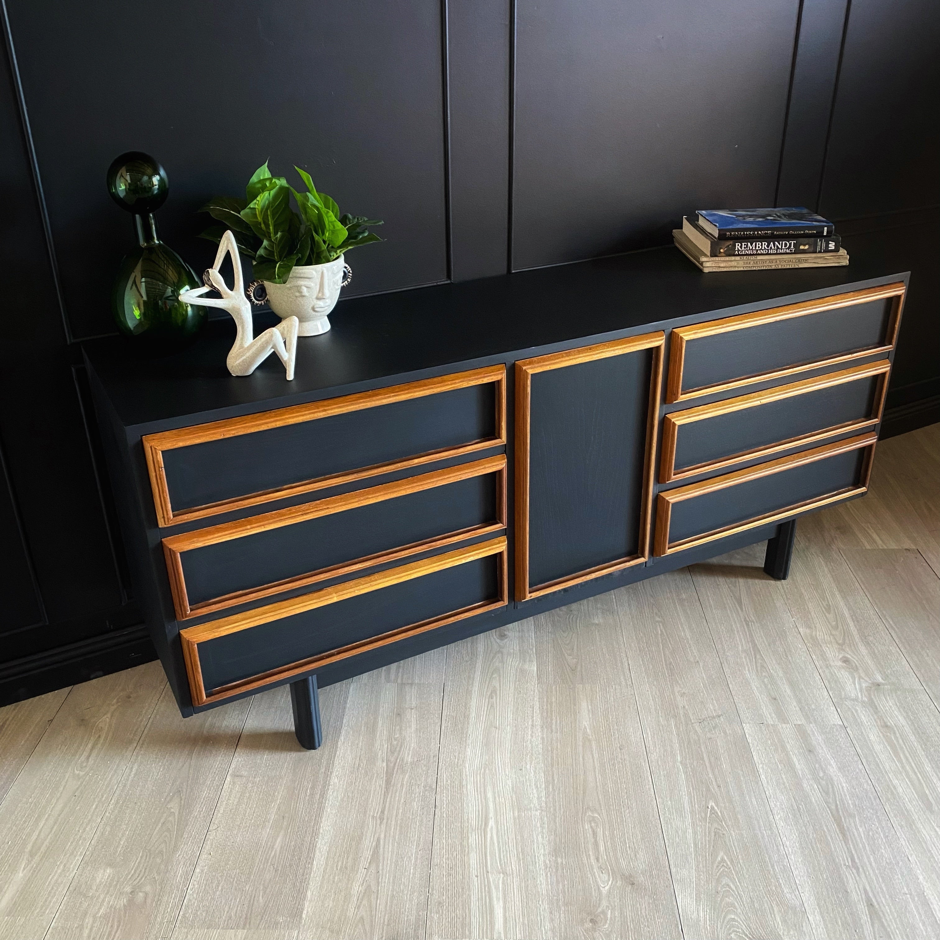 'Hans Hayson Furniture' buffet / sideboard with wood detail