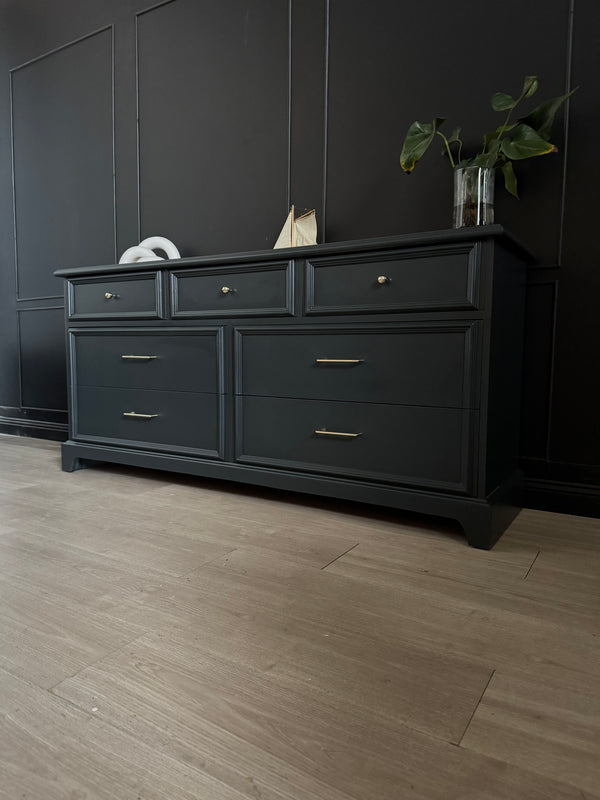 Belvedere dresser, view 8