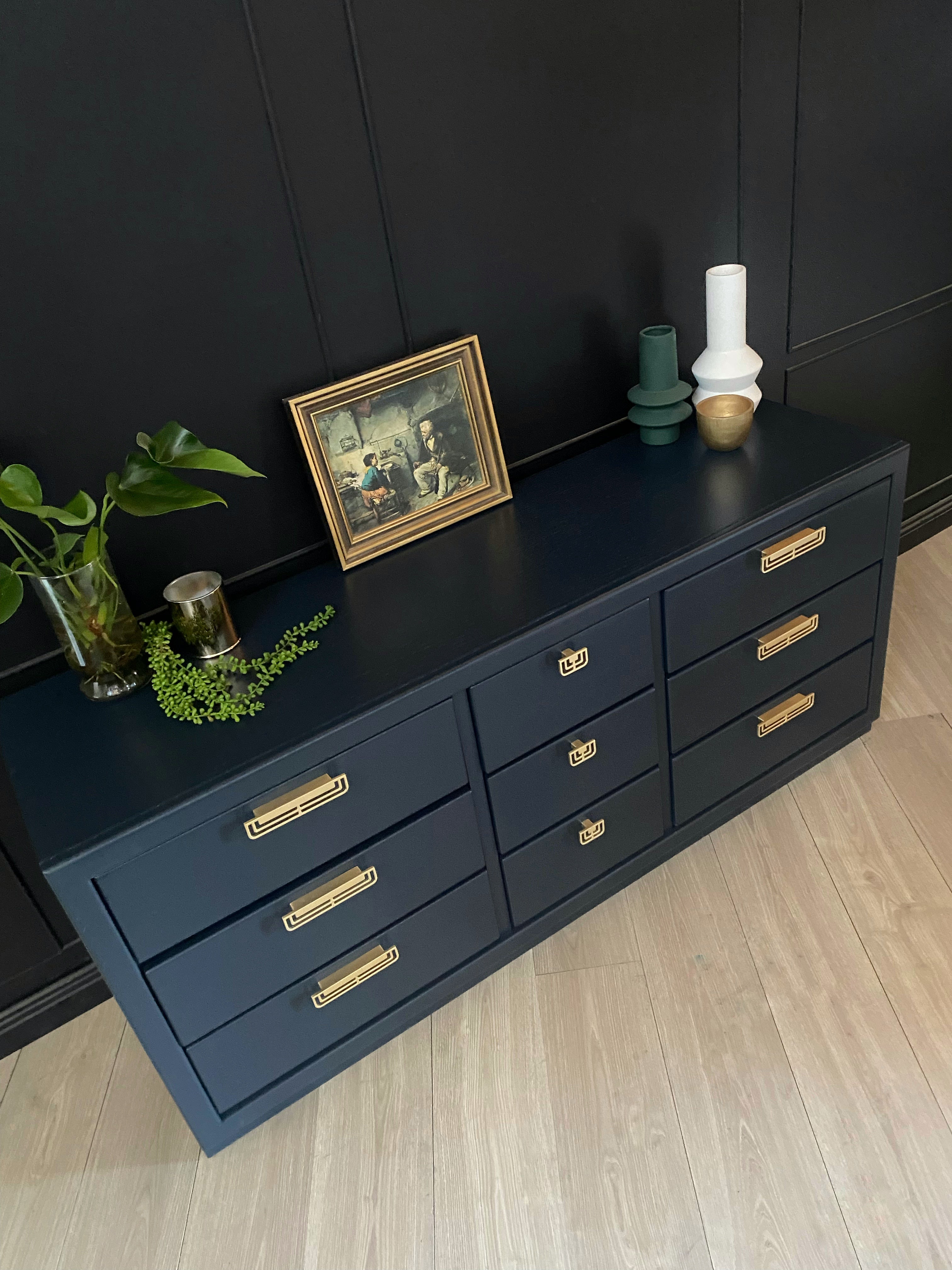 Stunning Blue 9 Drawer Dresser