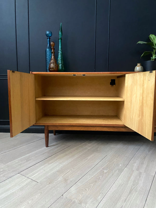 Parker Furniture sideboard teak, view 8