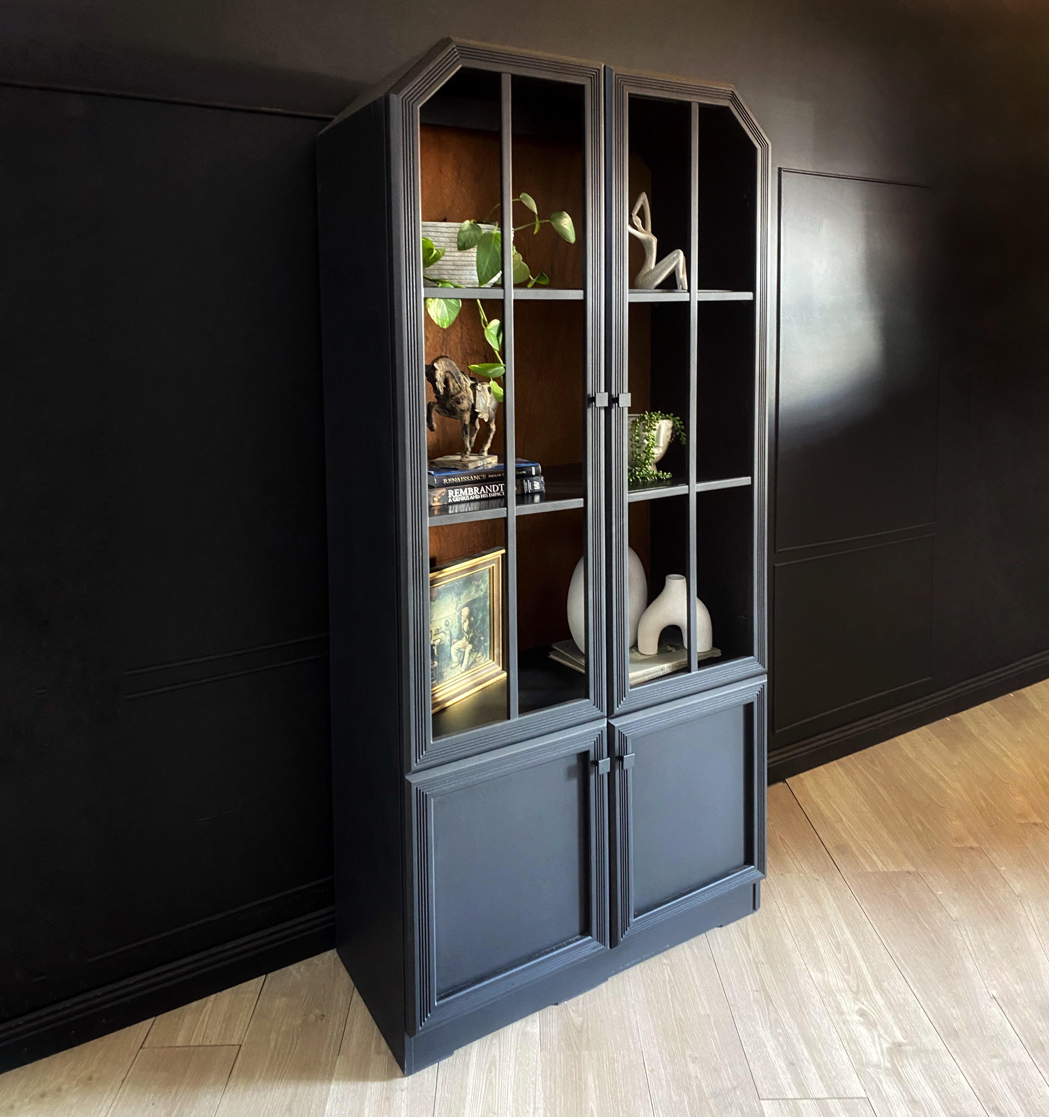 Beautiful display cabinet