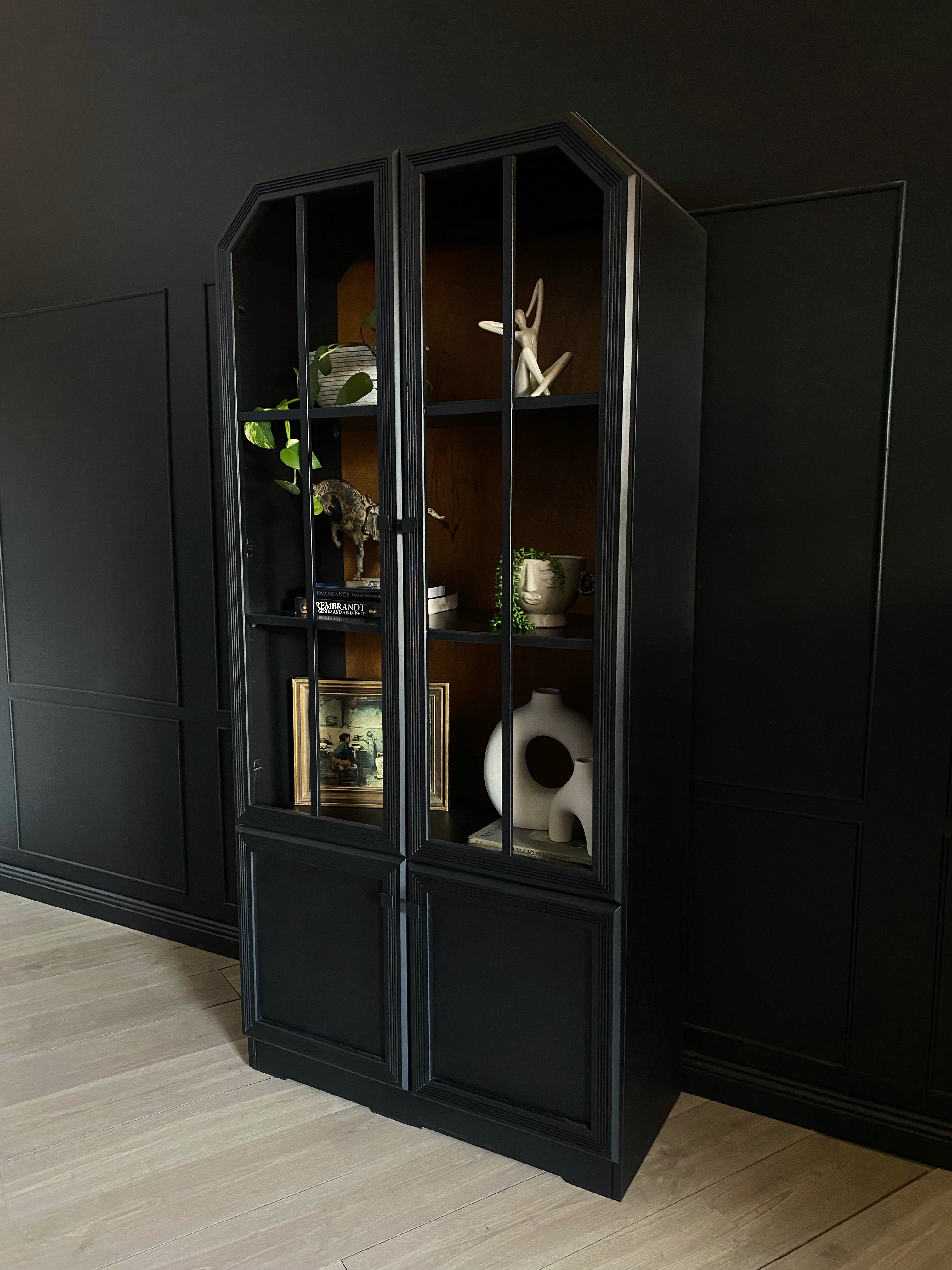 Beautiful display cabinet