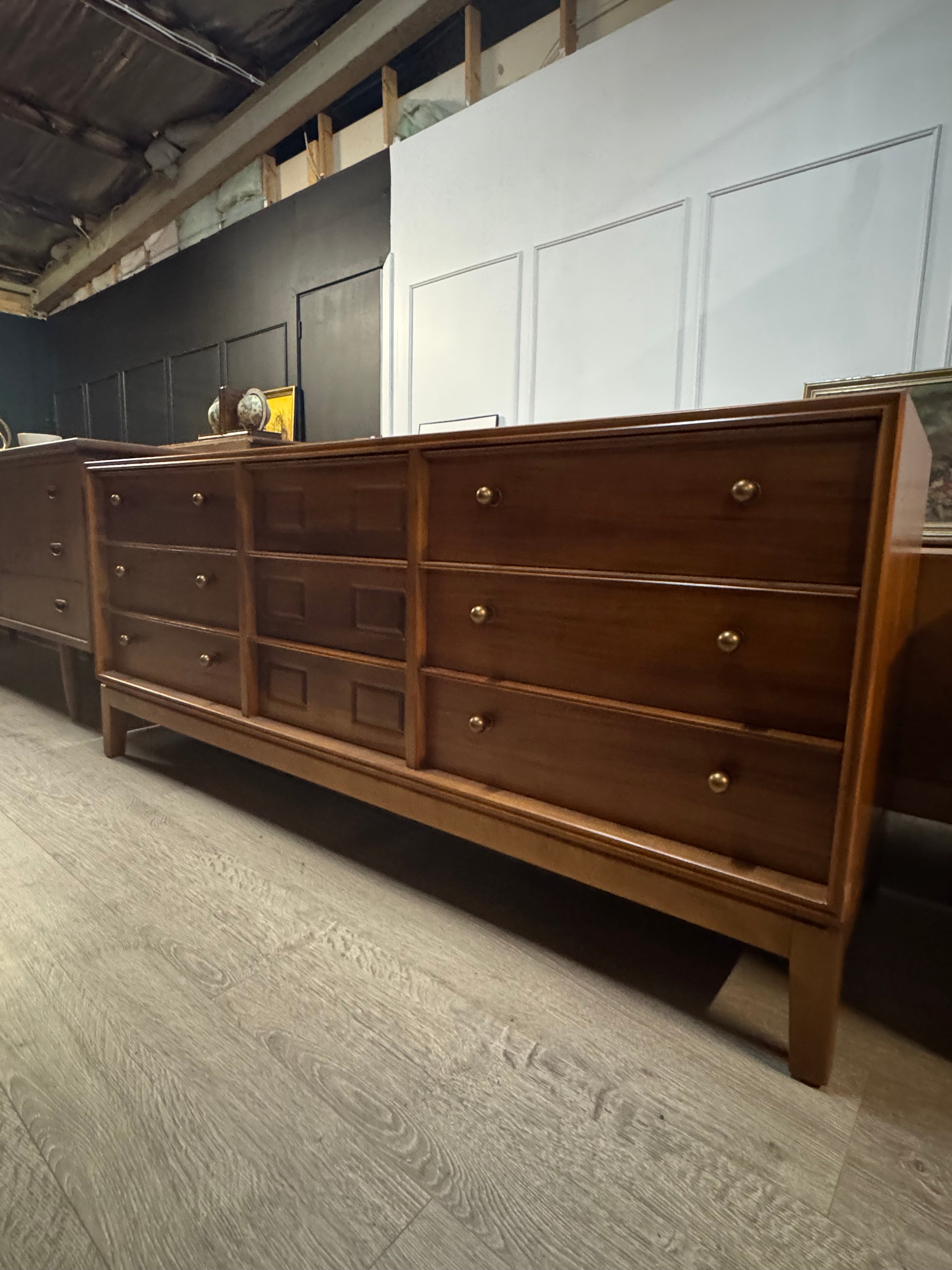 'Hayson Furniture' 9 Drawer Dresser