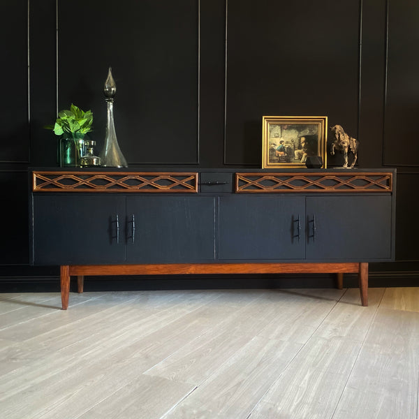 John Grimes sideboard walnut black, view 2