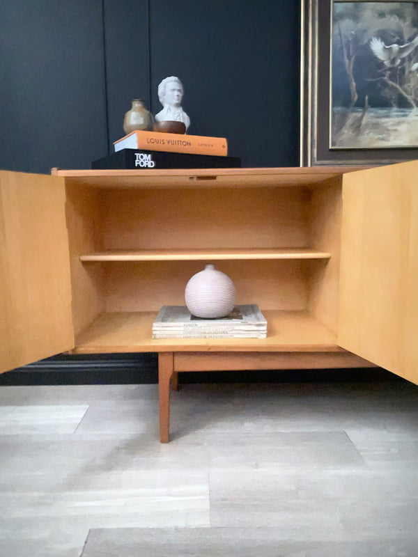 Fler sideboard, view 6