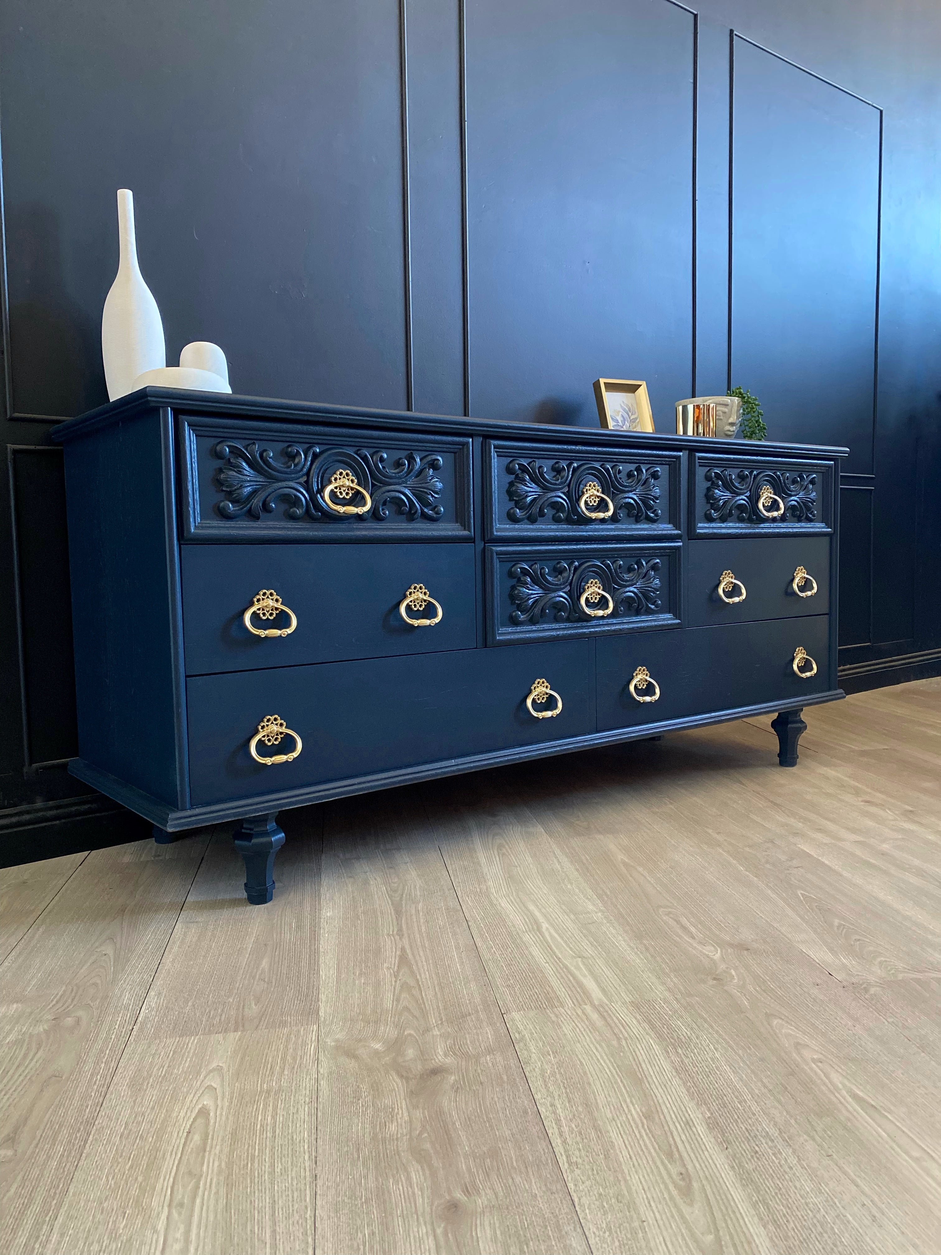 Hayson blue dresser / drawers with original gold handles